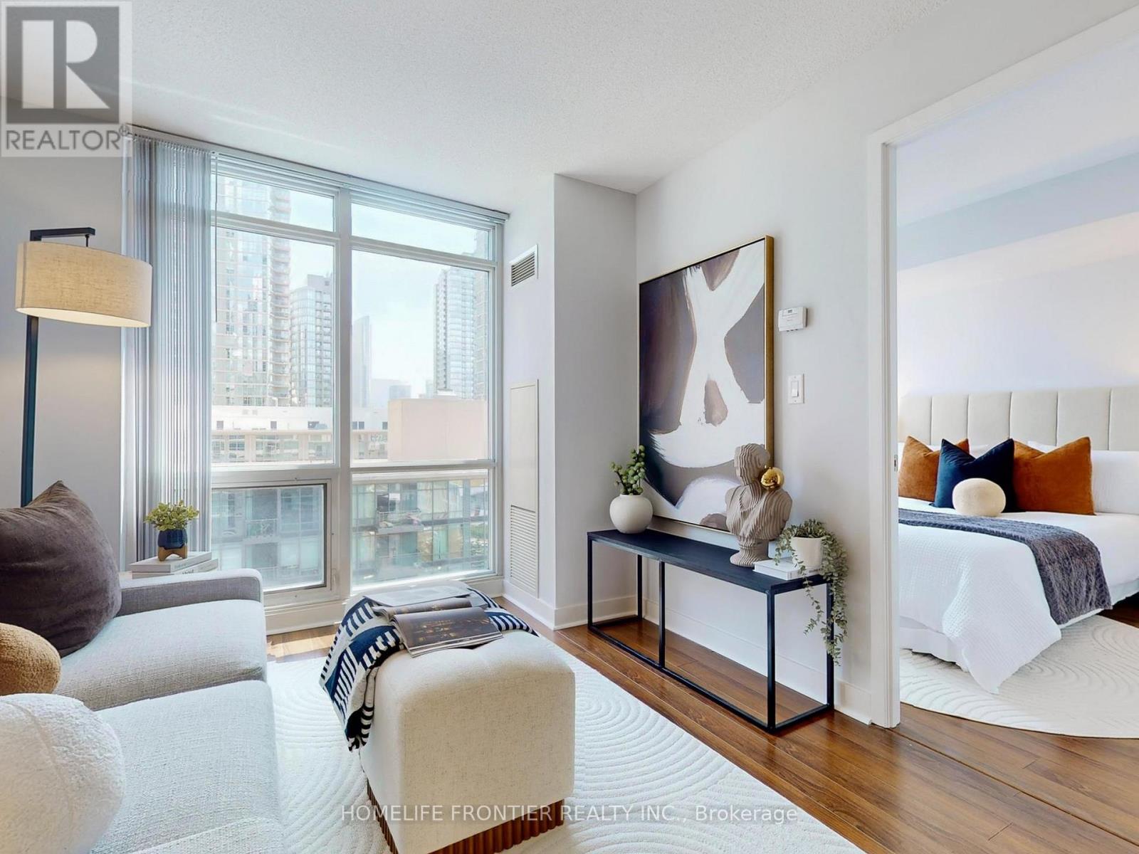 1109 - 15 Fort York Boulevard, Toronto, Ontario  M5V 3Y4 - Photo 8 - C12486404