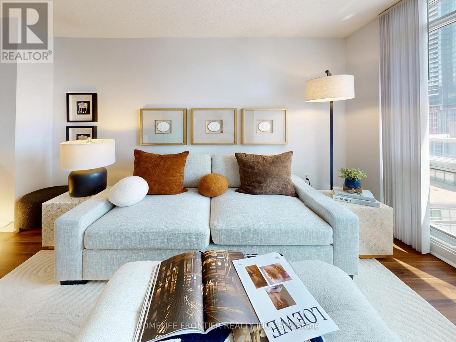 1109 - 15 Fort York Boulevard, Toronto, Ontario  M5V 3Y4 - Photo 9 - C12486404