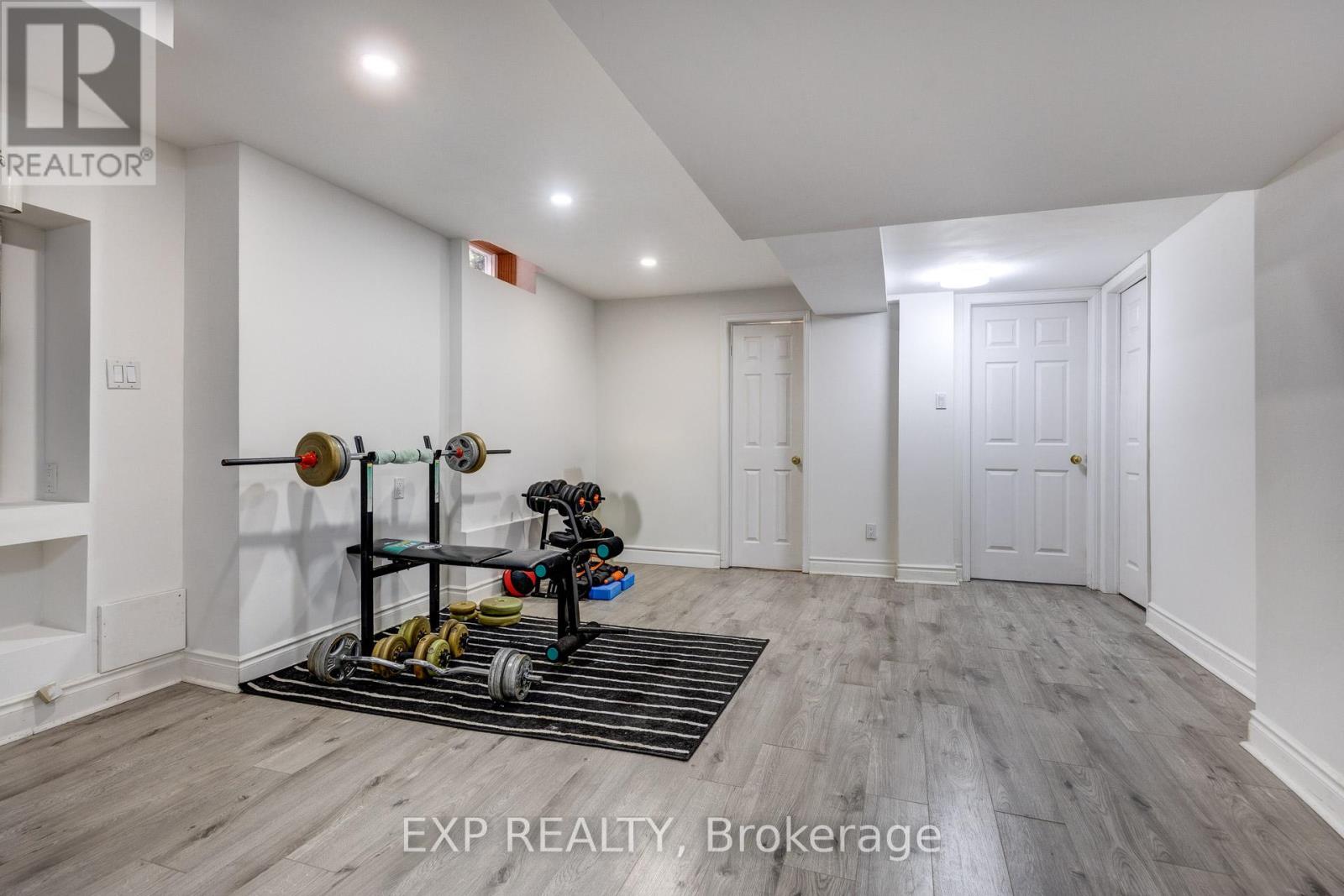 158 Millcroft Way, Vaughan, Ontario  L4J 6P6 - Photo 23 - N12461428