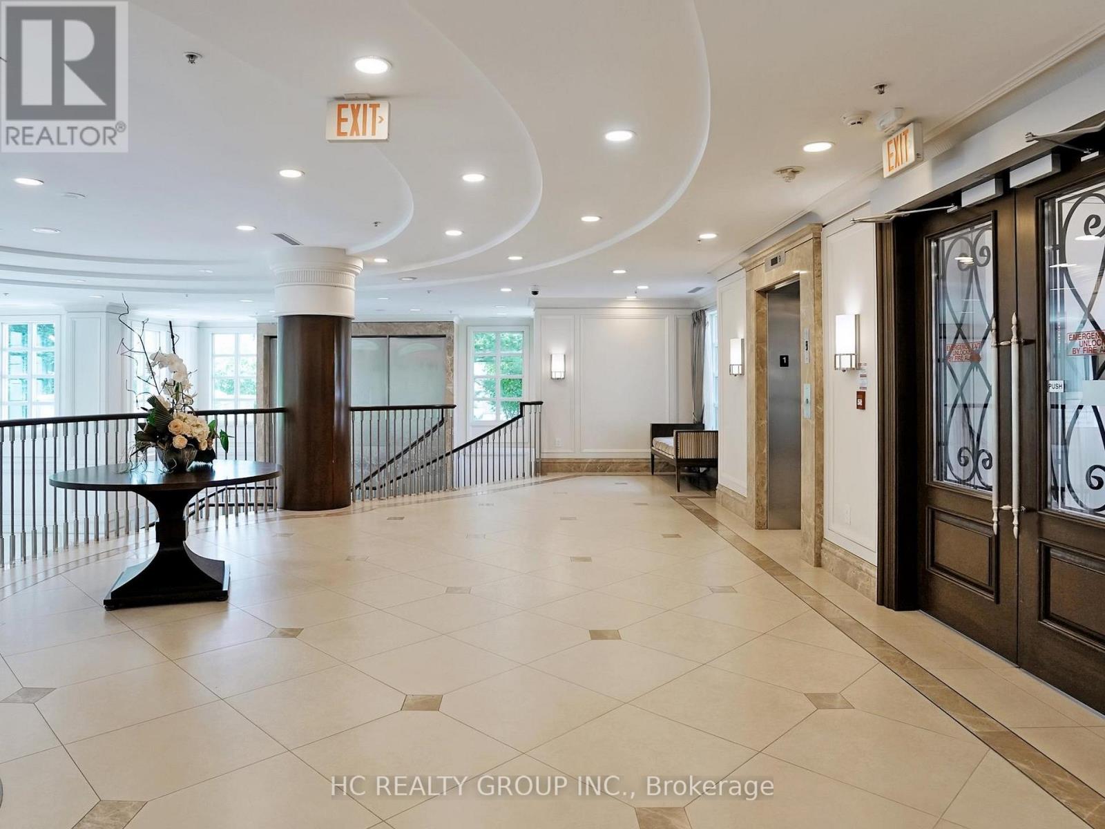 519 - 10 Bloorview Place, Toronto, Ontario  M2J 0B1 - Photo 2 - C12486407