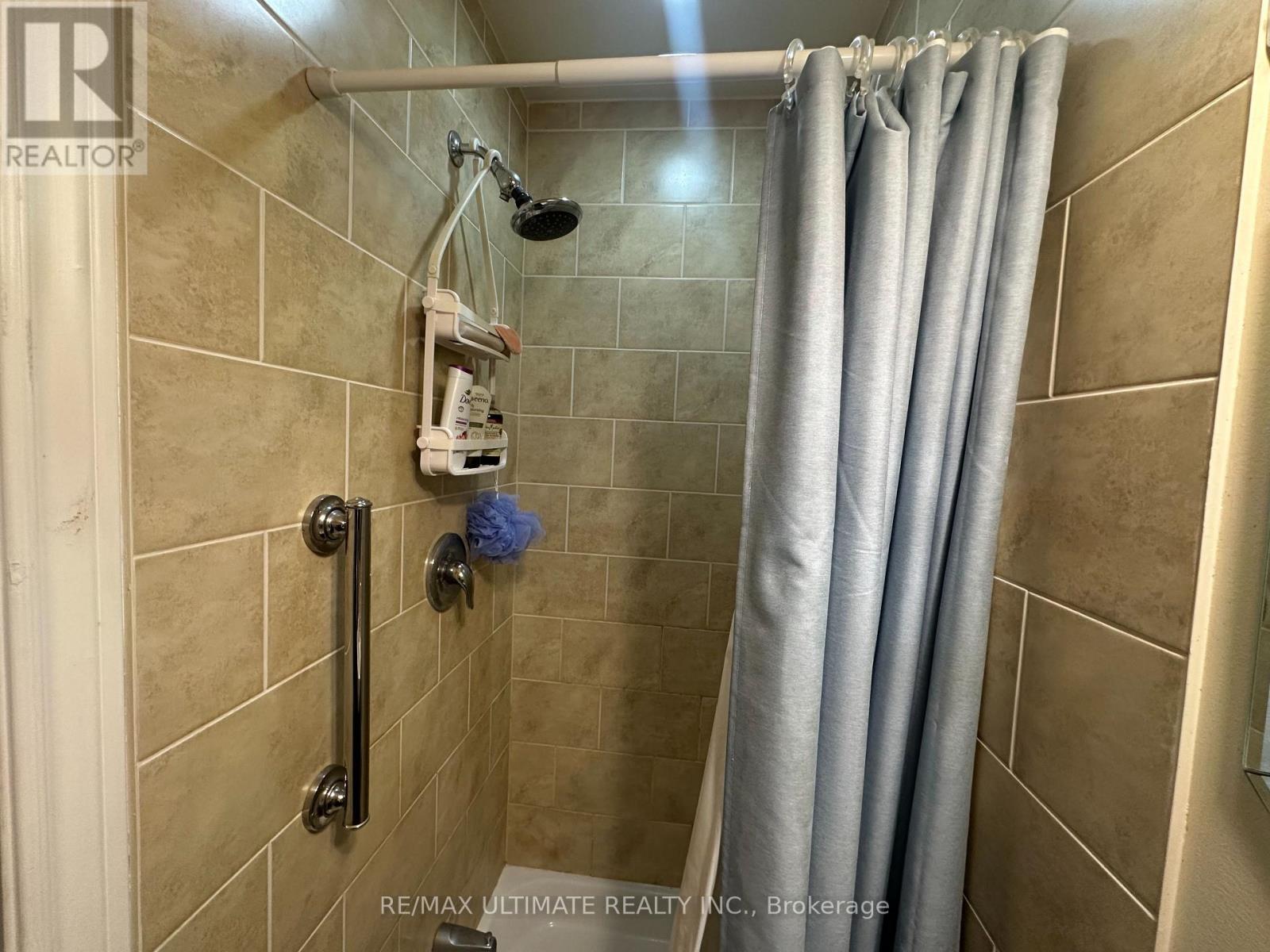 Main Floor - 483 Dovercourt Road, Toronto, Ontario  M6H 2W3 - Photo 10 - C12486428