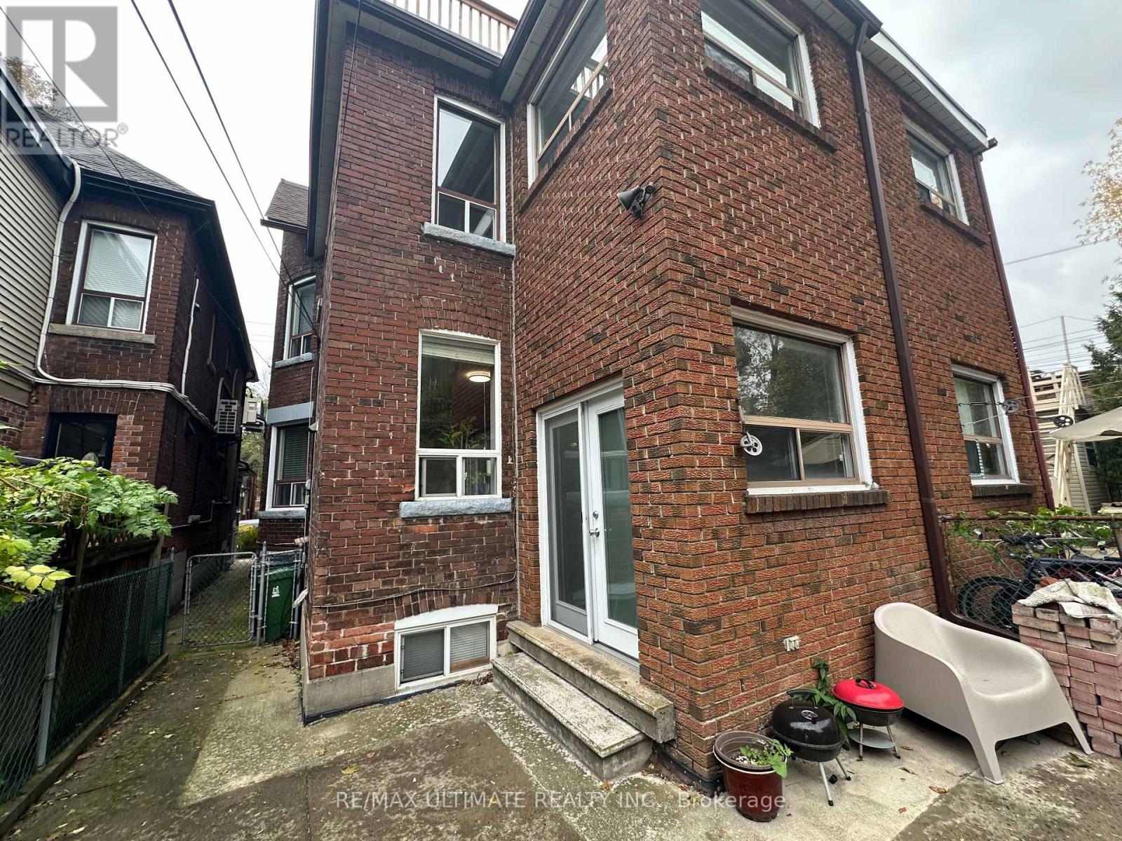 Main Floor - 483 Dovercourt Road, Toronto, Ontario  M6H 2W3 - Photo 24 - C12486428