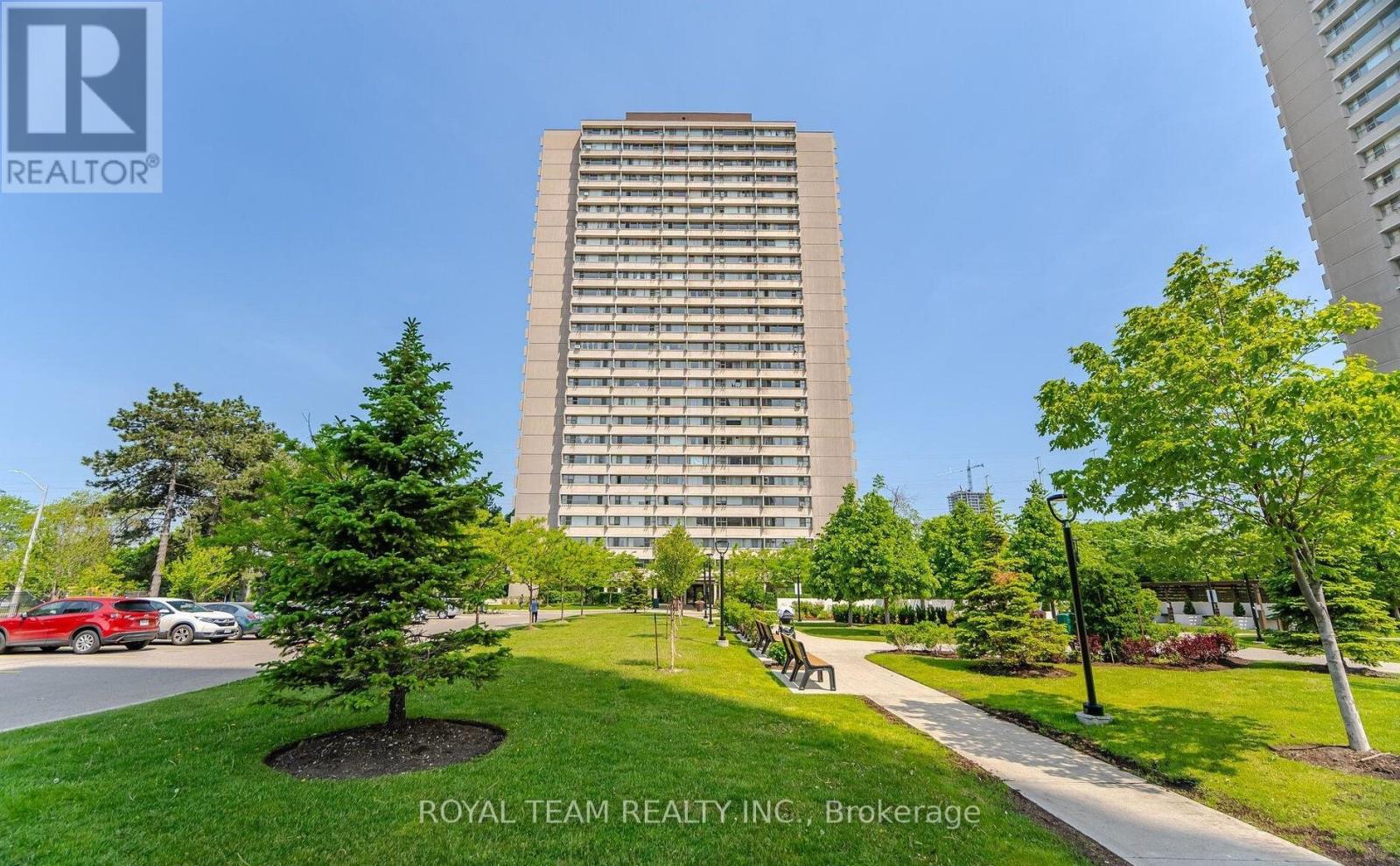 201 - 735 DON MILLS ROAD, Toronto, Ontario