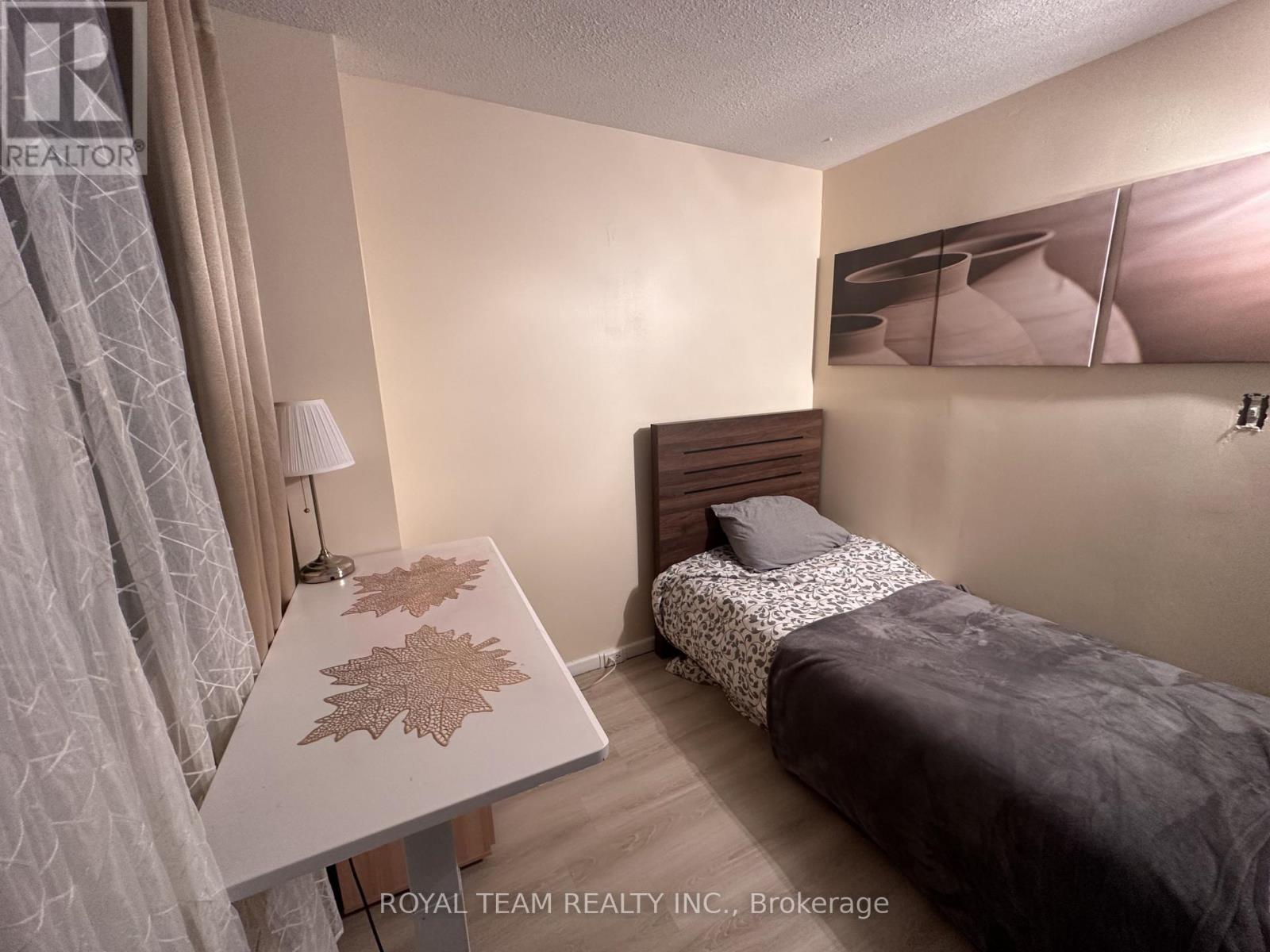 201 - 735 Don Mills Road, Toronto, Ontario  M3C 1S9 - Photo 10 - C12486432