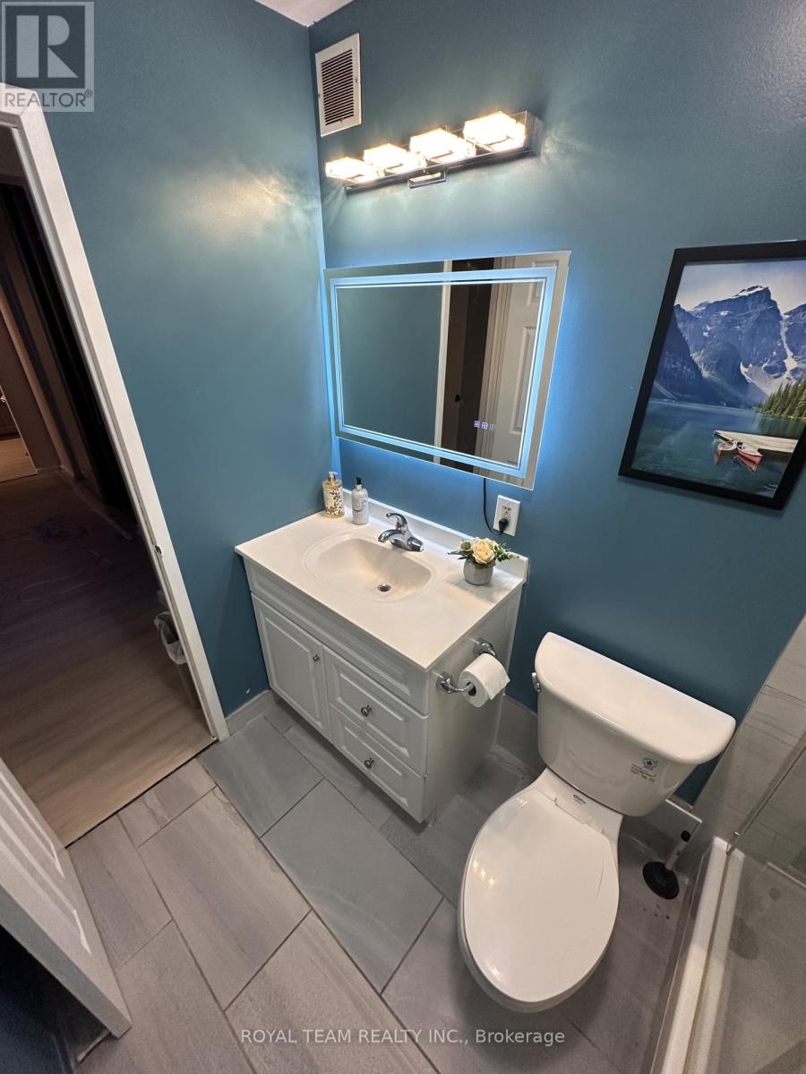 201 - 735 Don Mills Road, Toronto, Ontario  M3C 1S9 - Photo 15 - C12486432