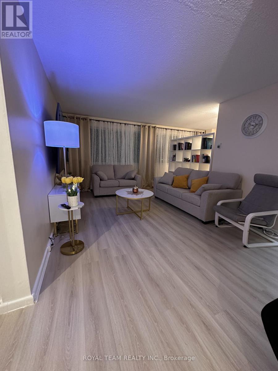 201 - 735 Don Mills Road, Toronto, Ontario  M3C 1S9 - Photo 7 - C12486432