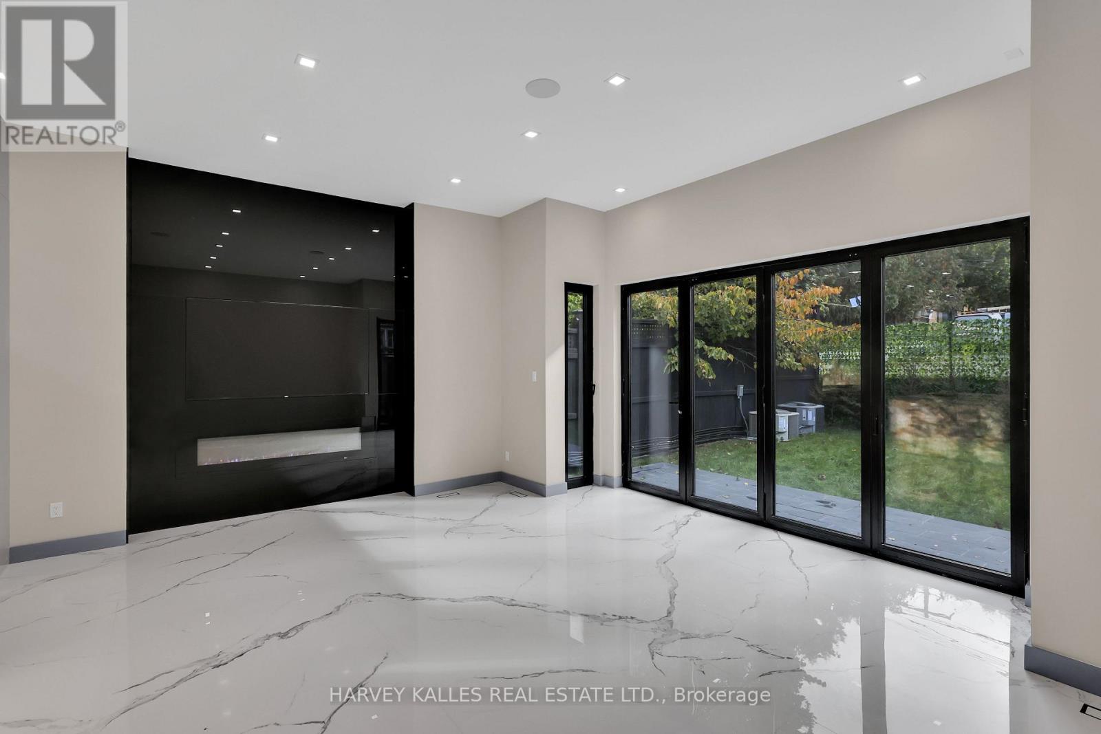 71 Ardmore Road, Toronto, Ontario  M5P 1V4 - Photo 19 - C12486479