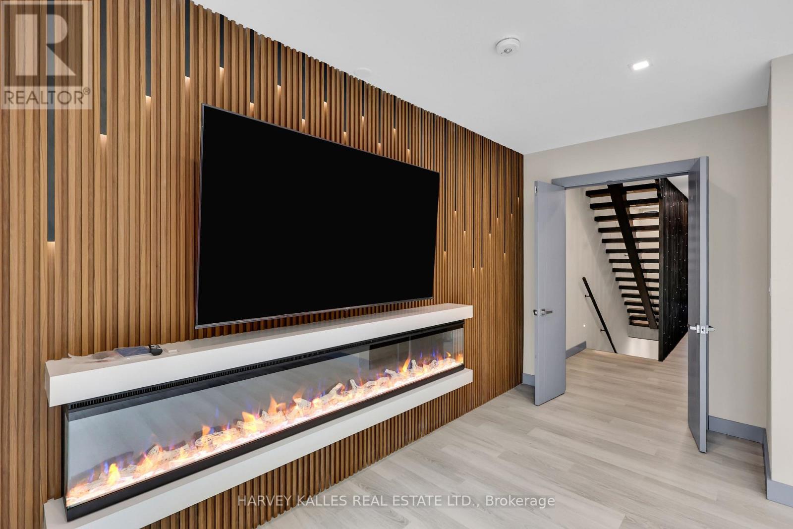 71 Ardmore Road, Toronto, Ontario  M5P 1V4 - Photo 23 - C12486479