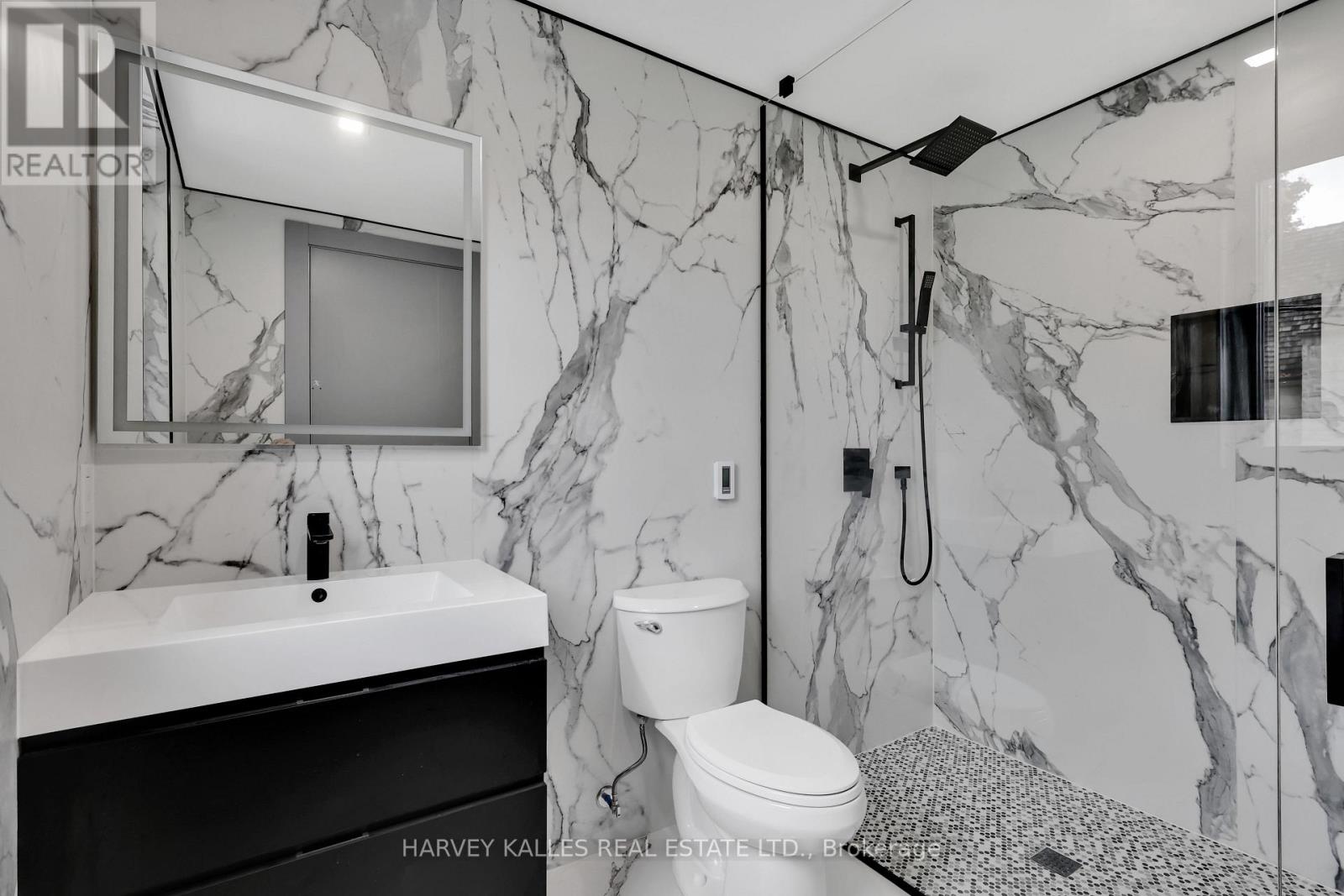 71 Ardmore Road, Toronto, Ontario  M5P 1V4 - Photo 32 - C12486479