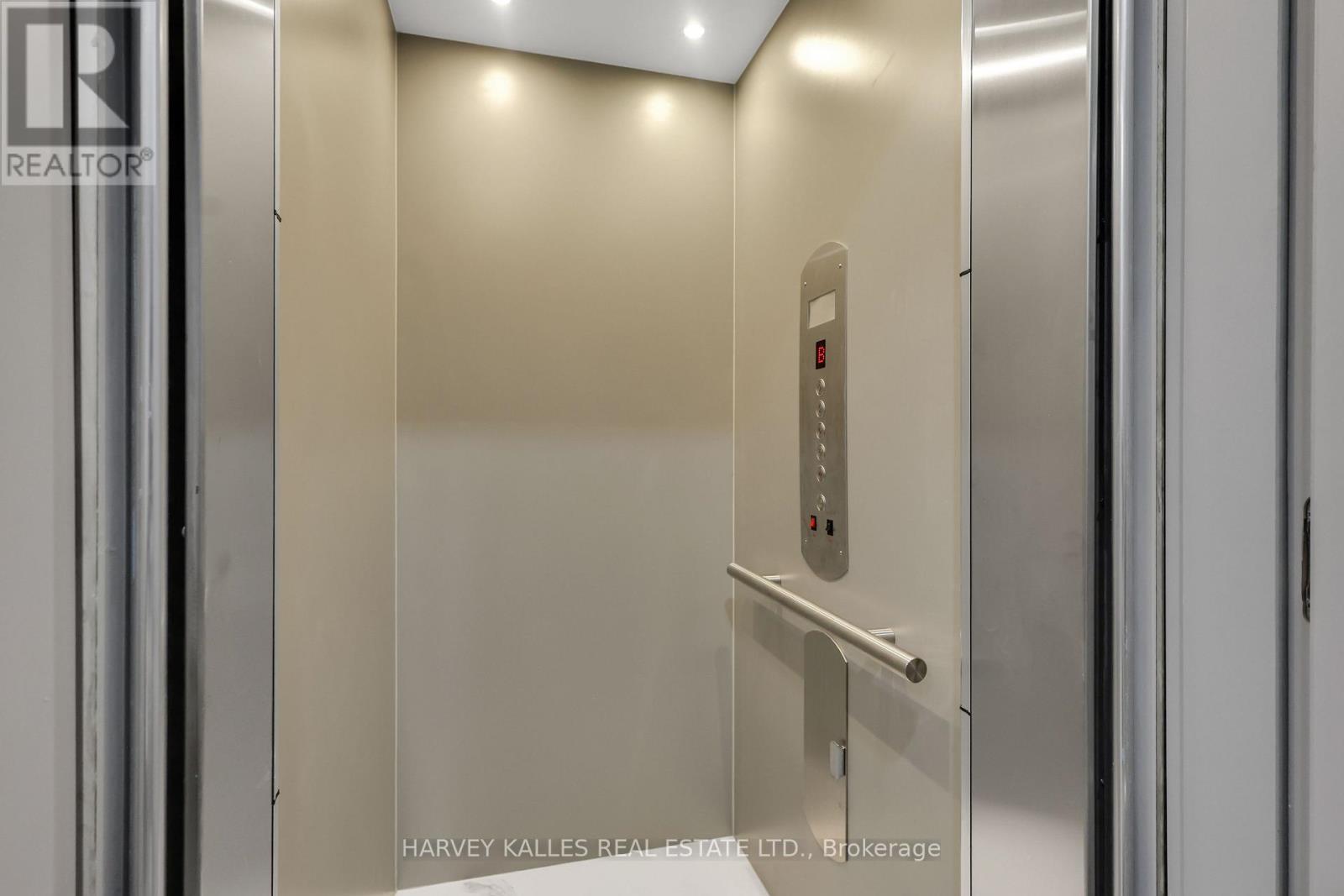 71 Ardmore Road, Toronto, Ontario  M5P 1V4 - Photo 36 - C12486479