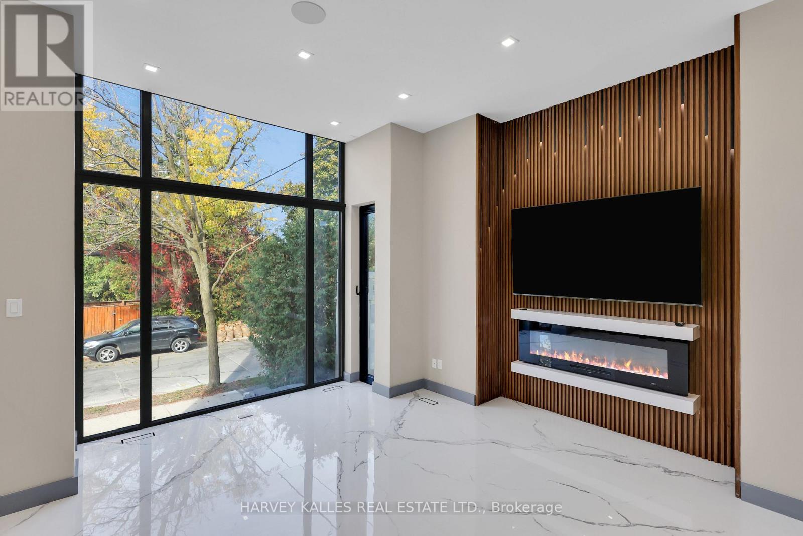 71 Ardmore Road, Toronto, Ontario  M5P 1V4 - Photo 4 - C12486479