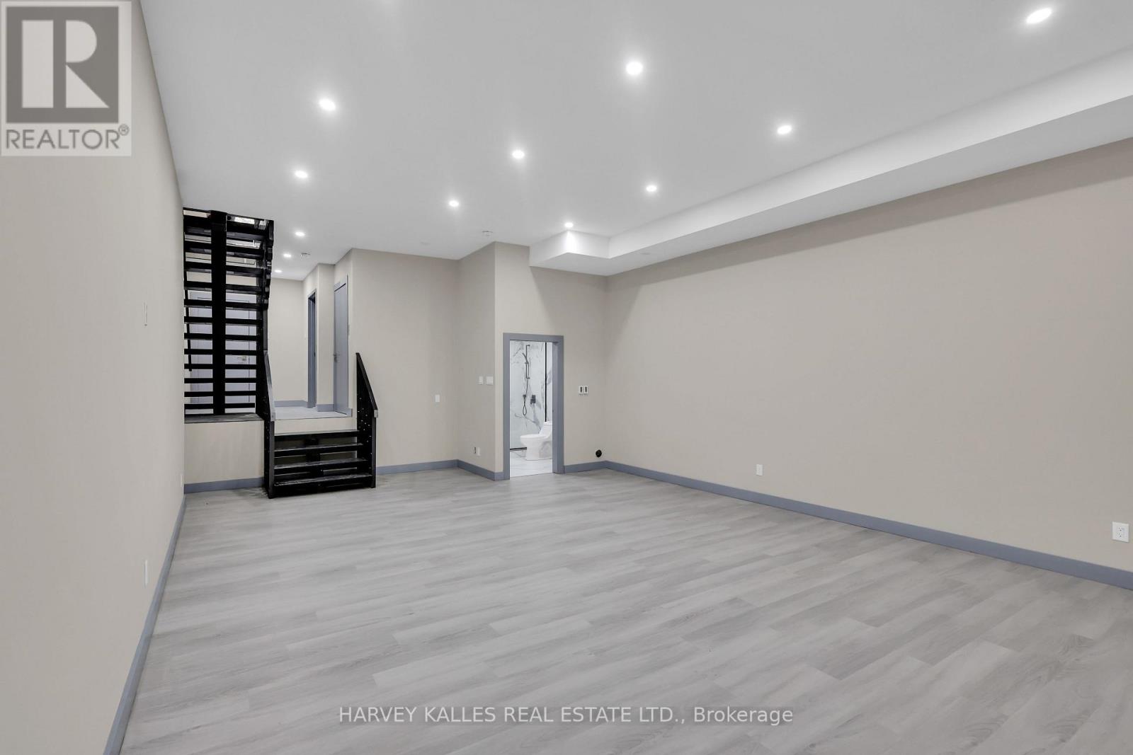 71 Ardmore Road, Toronto, Ontario  M5P 1V4 - Photo 46 - C12486479