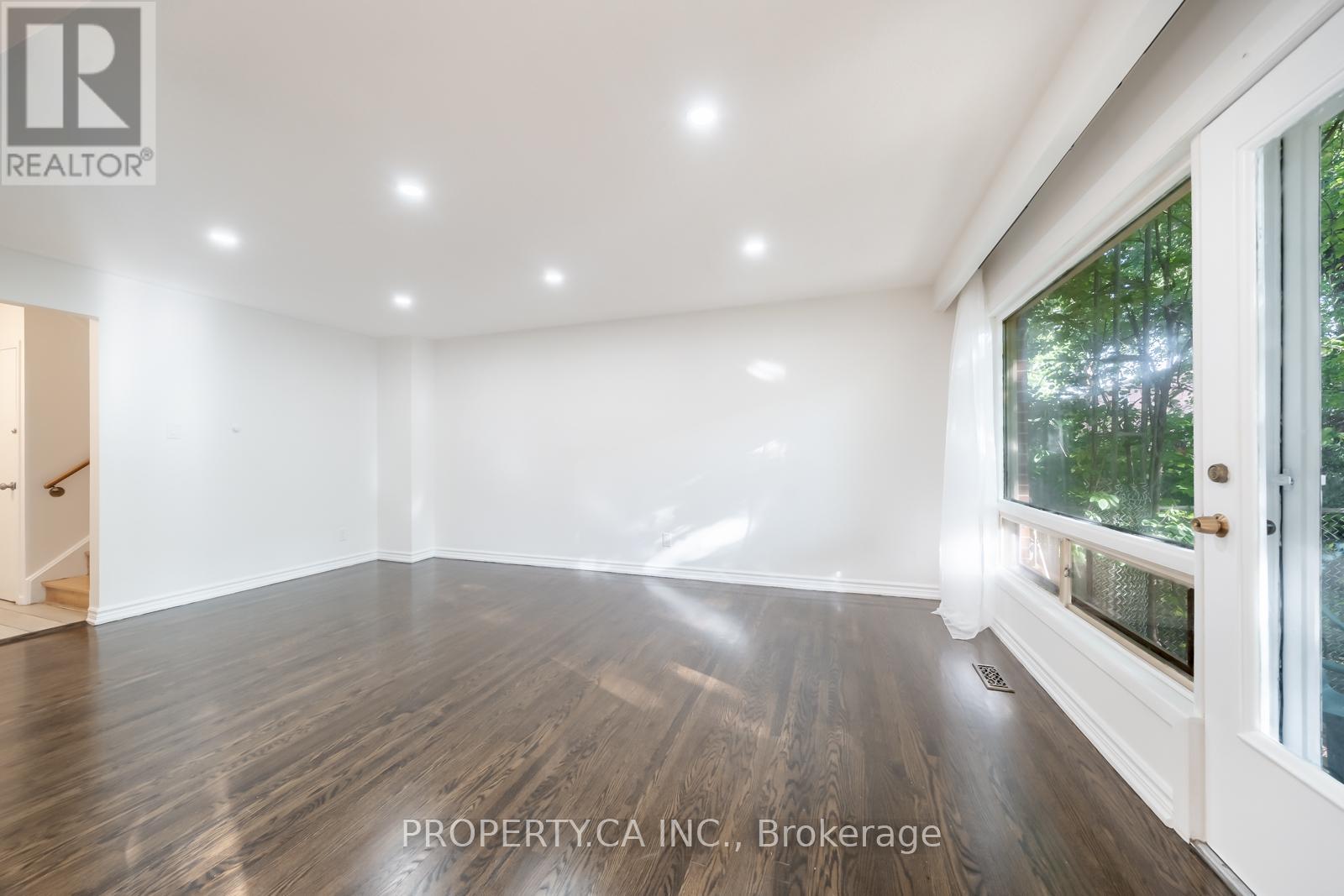 98 Tanjoe Crescent, Toronto, Ontario  M2M 1P7 - Photo 14 - C12486490