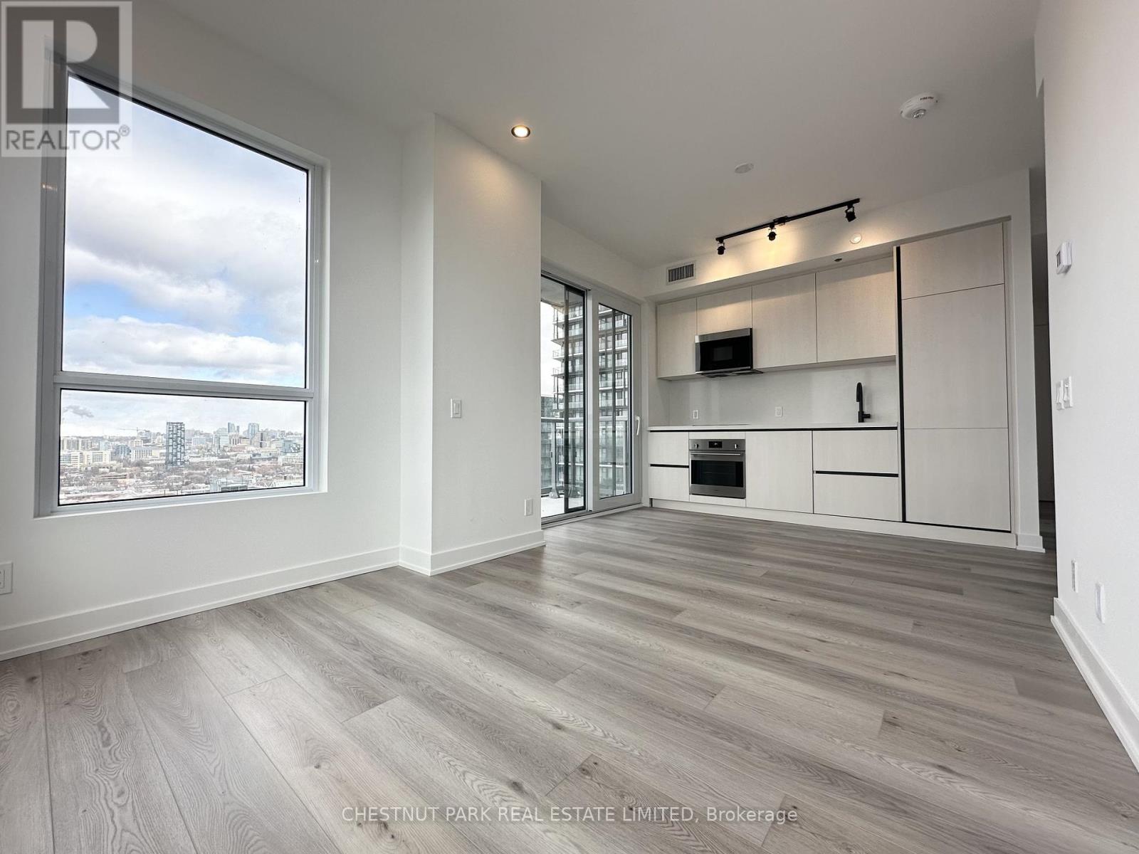 2913 - 108 Peter Street, Toronto, Ontario  M5V 0W2 - Photo 2 - C12486491