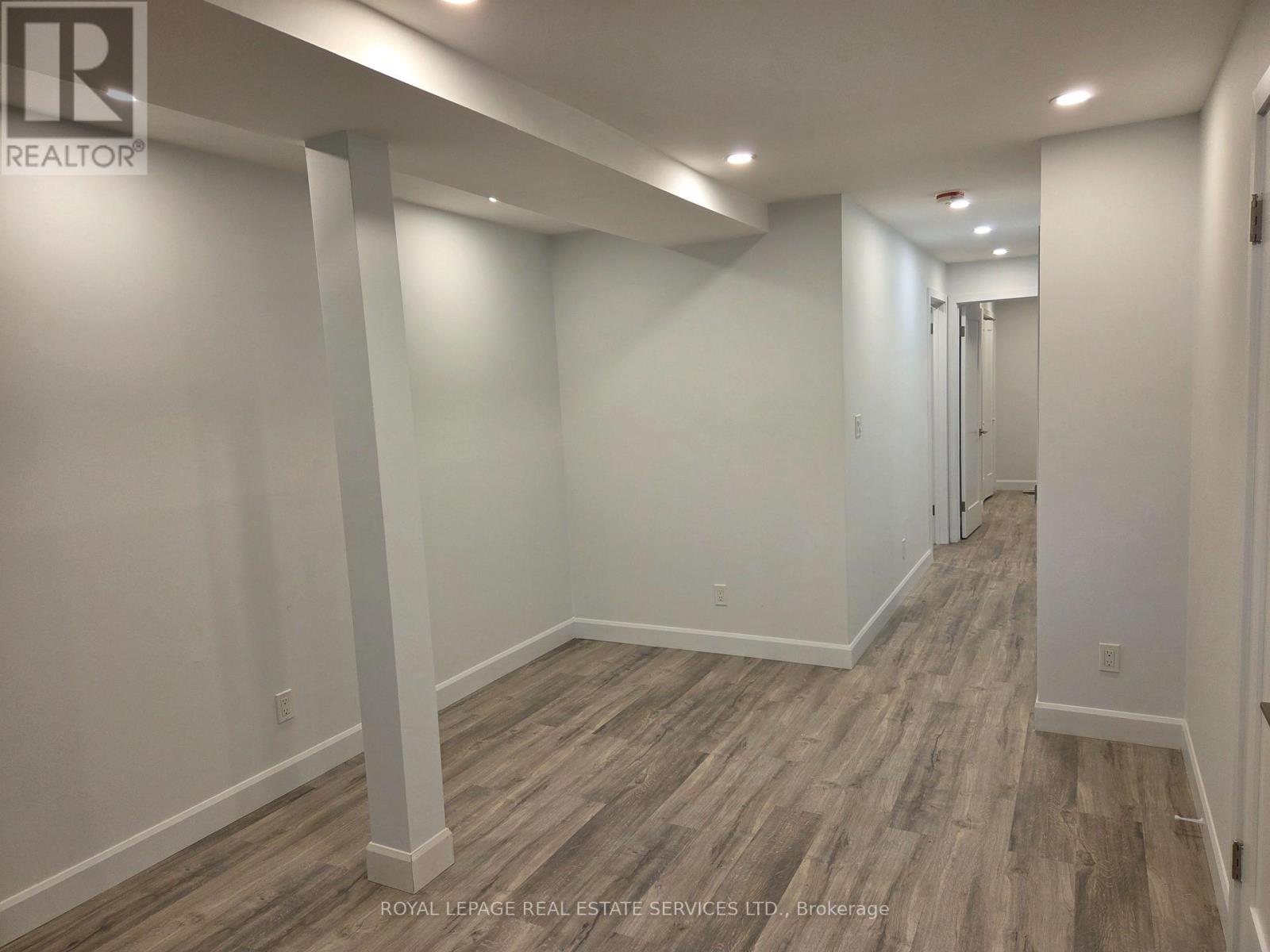 Lower - 126 Lawrence Avenue W, Toronto, Ontario  M5M 1A6 - Photo 8 - C12486497