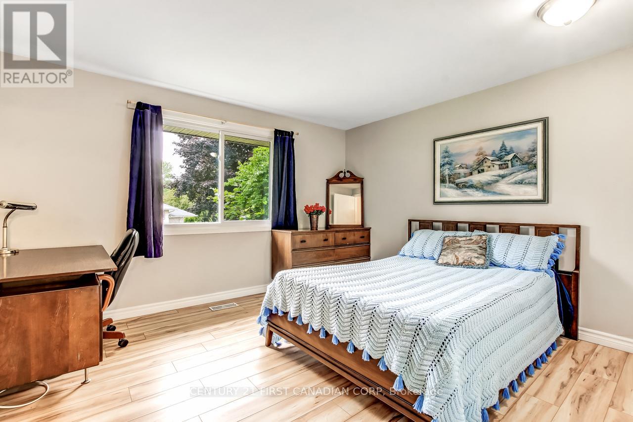 440 Castlegrove Boulevard, London North, Ontario  N6G 1K8 - Photo 15 - X12486513