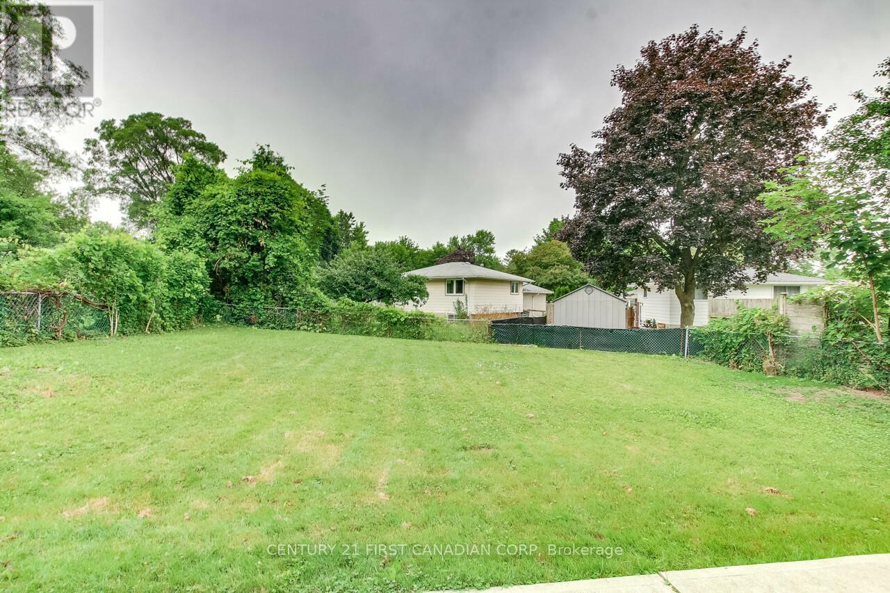 440 Castlegrove Boulevard, London North, Ontario  N6G 1K8 - Photo 28 - X12486513