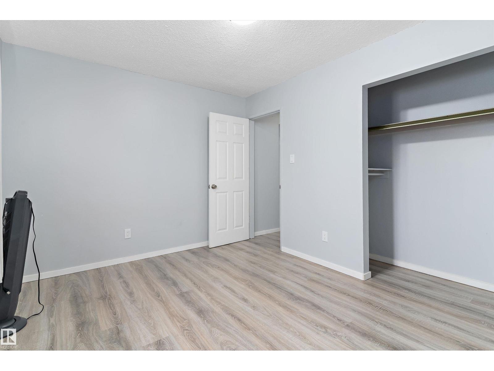 3214 71 St Nw, Edmonton, Alberta  T6K 1K9 - Photo 13 - E4463802