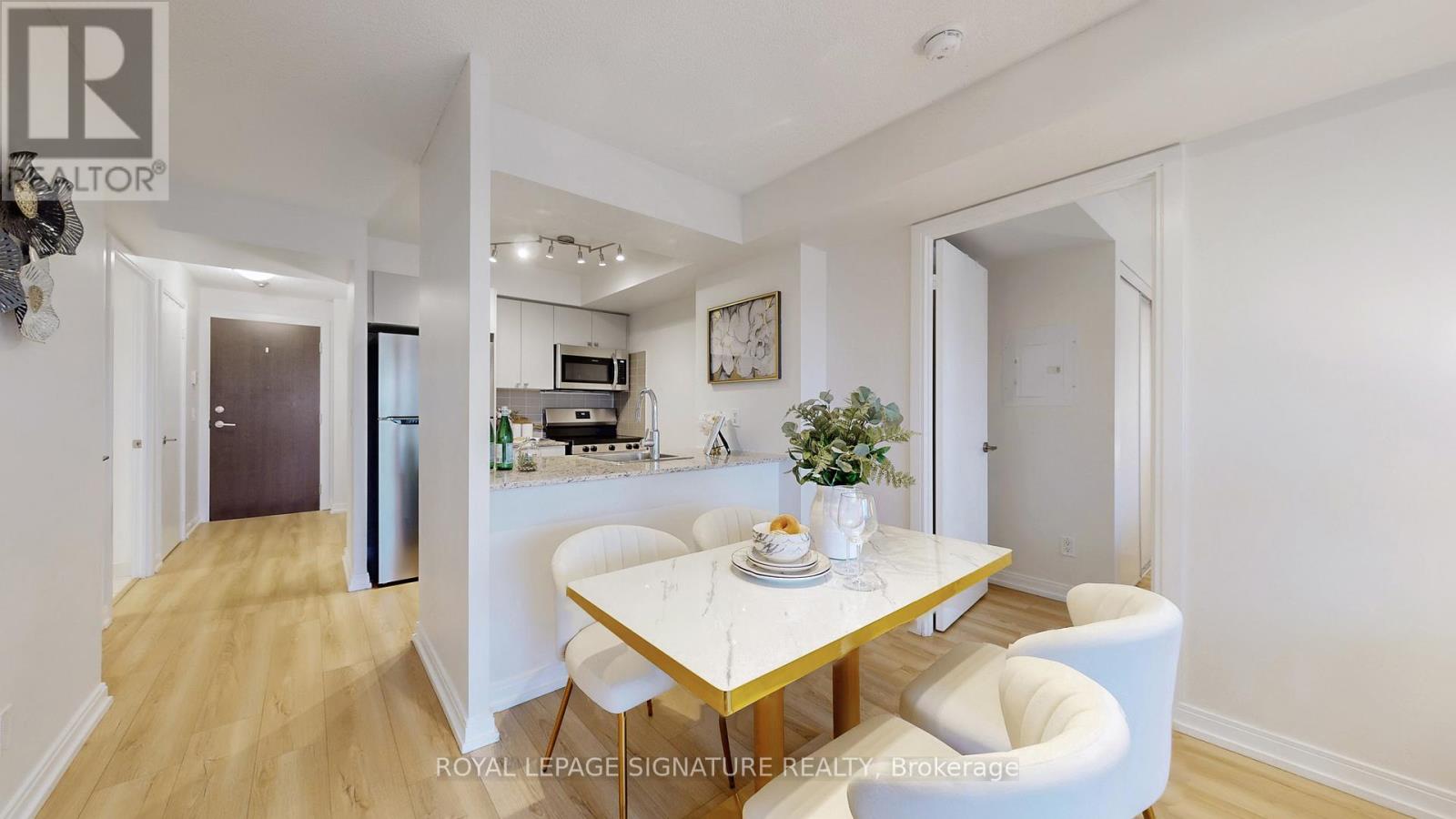 915 - 181 Village Green Square, Toronto, Ontario  M1S 0L3 - Photo 5 - E12486363