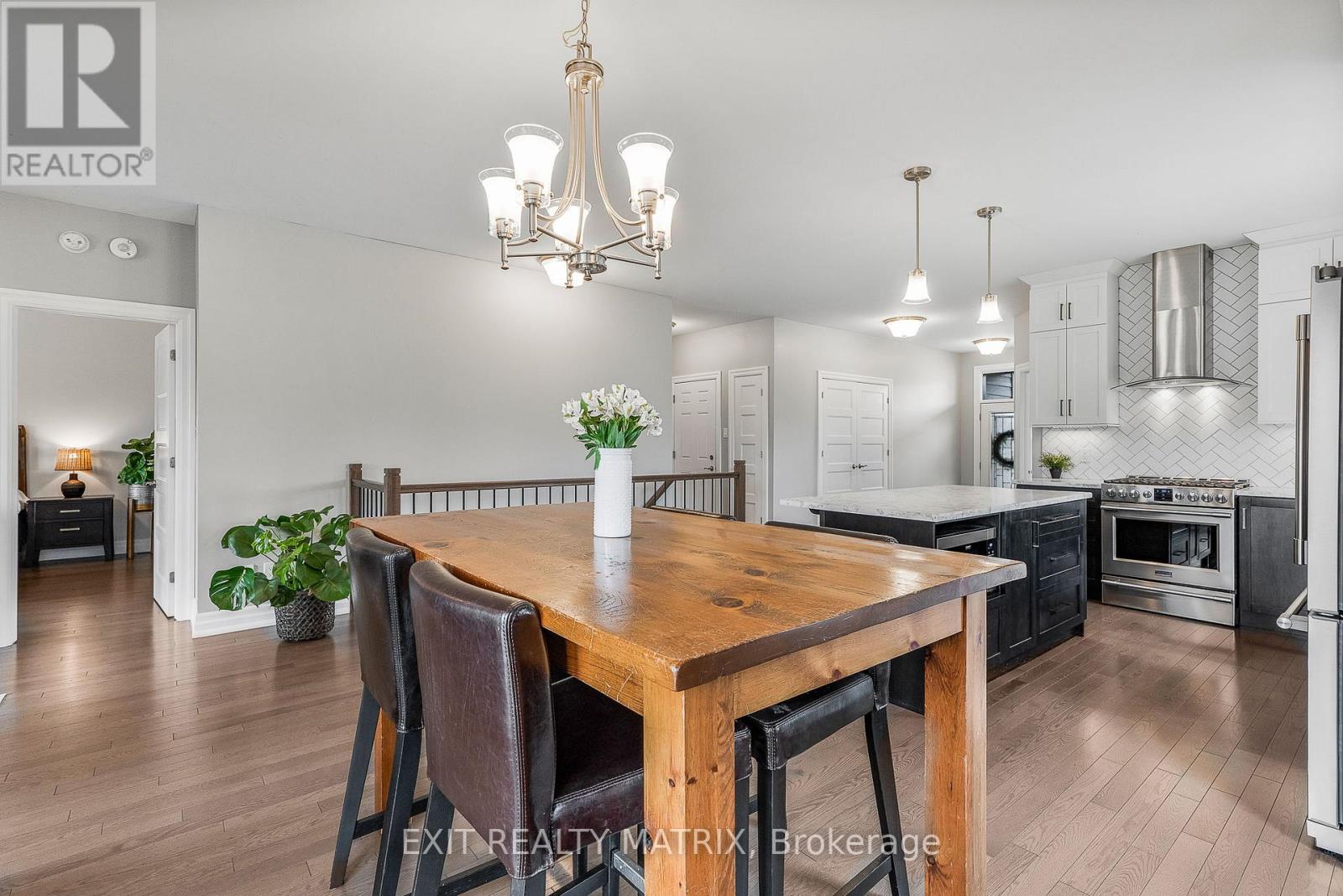 56 Nancy Street, Russell, Ontario  K0A 1W0 - Photo 11 - X12486532