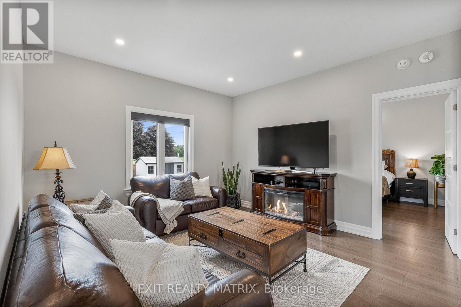 56 Nancy Street, Russell, Ontario  K0A 1W0 - Photo 12 - X12486532