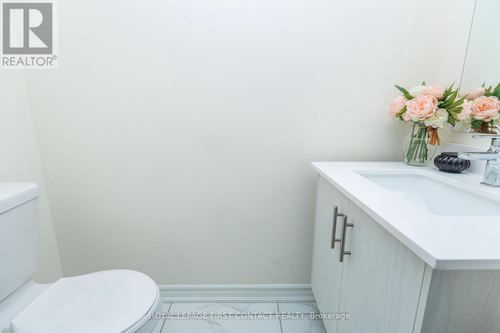 86 Kenneth Rogers Crescent, East Gwillimbury, Ontario  L9N 1S5 - Photo 30 - N12486401