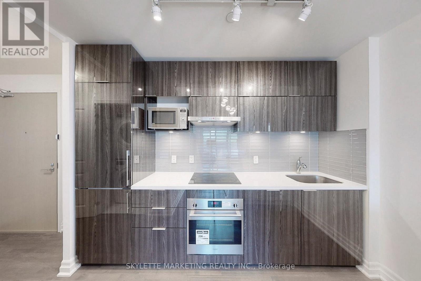 529a - 10 Rouge Valley Drive W, Markham, Ontario  L6G 0G9 - Photo 10 - N12486403