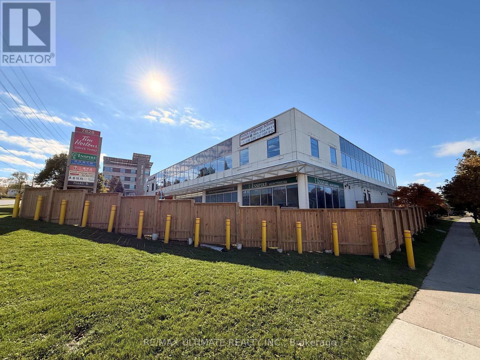 202 - 7828 Kennedy Road, Markham, Ontario  L3R 5P1 - Photo 2 - N12486410