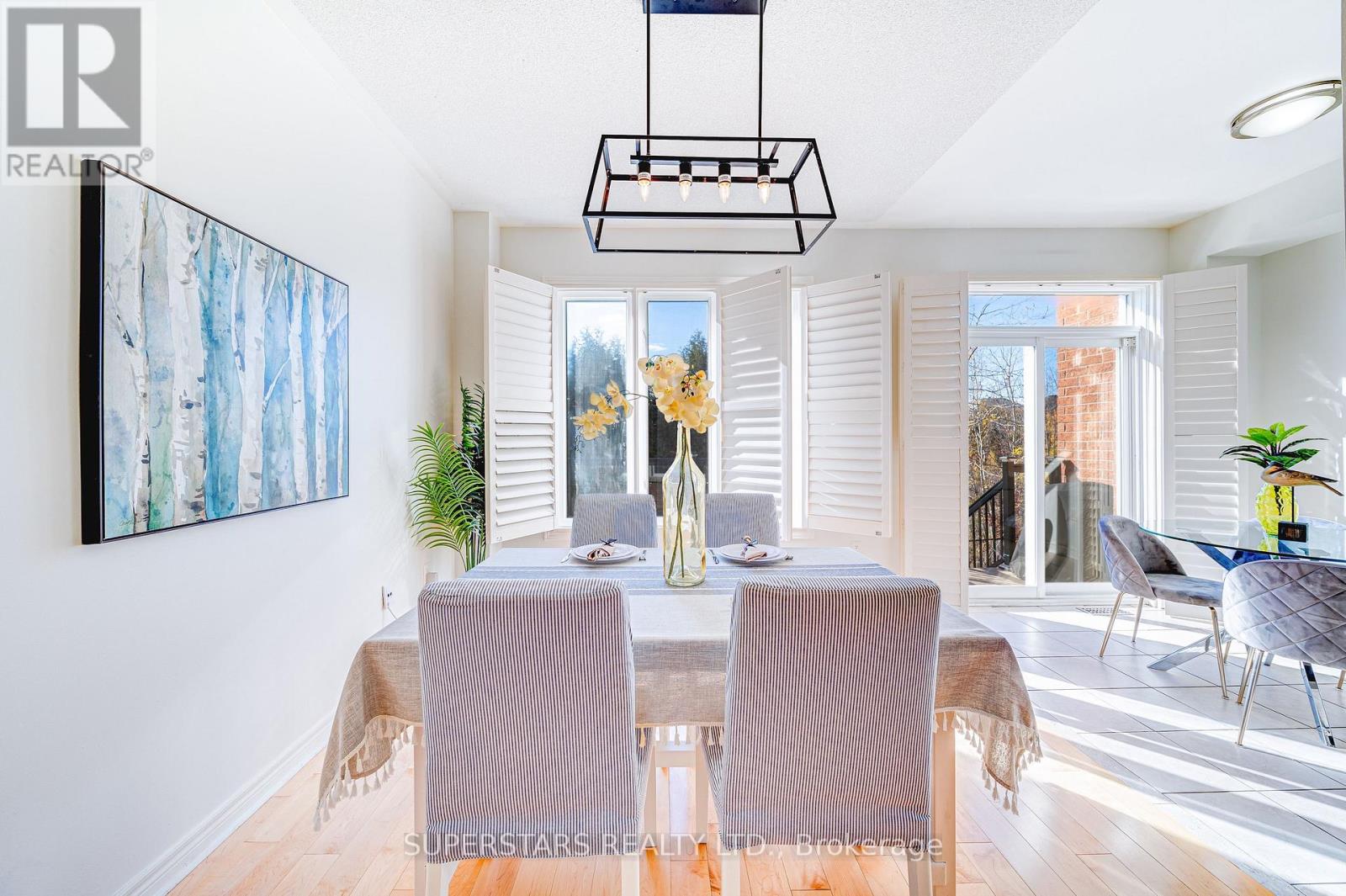 41 - 8 Townwood Drive, Richmond Hill, Ontario  L4E 4Y1 - Photo 11 - N12486438