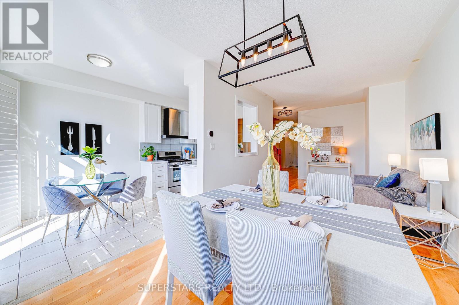 41 - 8 Townwood Drive, Richmond Hill, Ontario  L4E 4Y1 - Photo 7 - N12486438