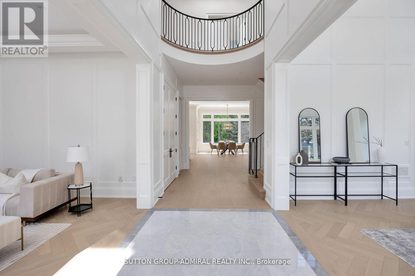 70 Elizabeth Drive, King (Nobleton), Ontario  L0G 1N0 - Photo 10 - N12486475