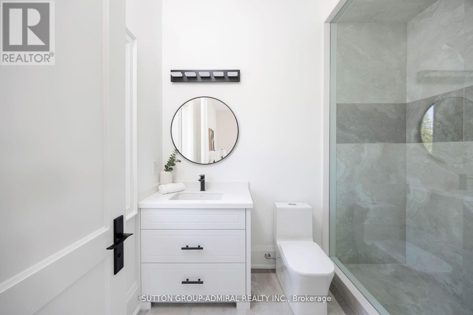 70 Elizabeth Drive, King (Nobleton), Ontario  L0G 1N0 - Photo 31 - N12486475