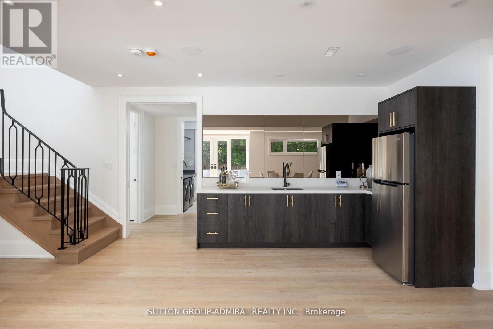 70 Elizabeth Drive, King (Nobleton), Ontario  L0G 1N0 - Photo 33 - N12486475