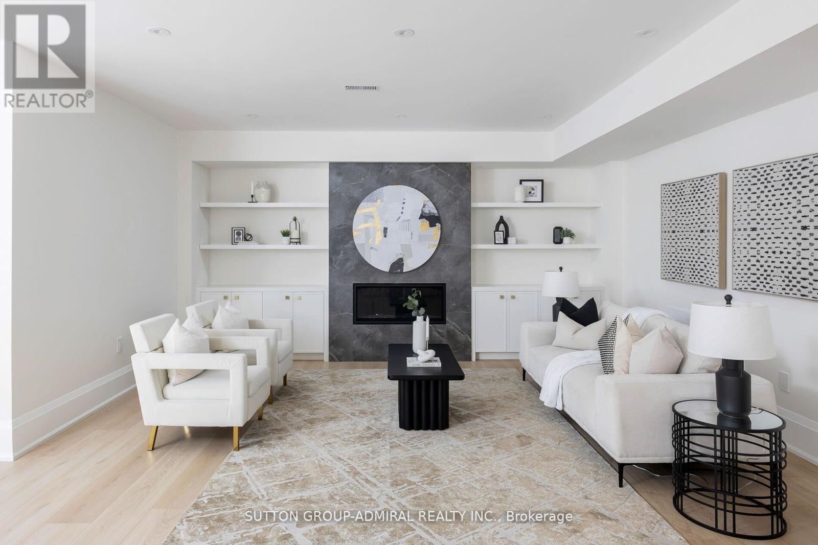 70 Elizabeth Drive, King (Nobleton), Ontario  L0G 1N0 - Photo 34 - N12486475