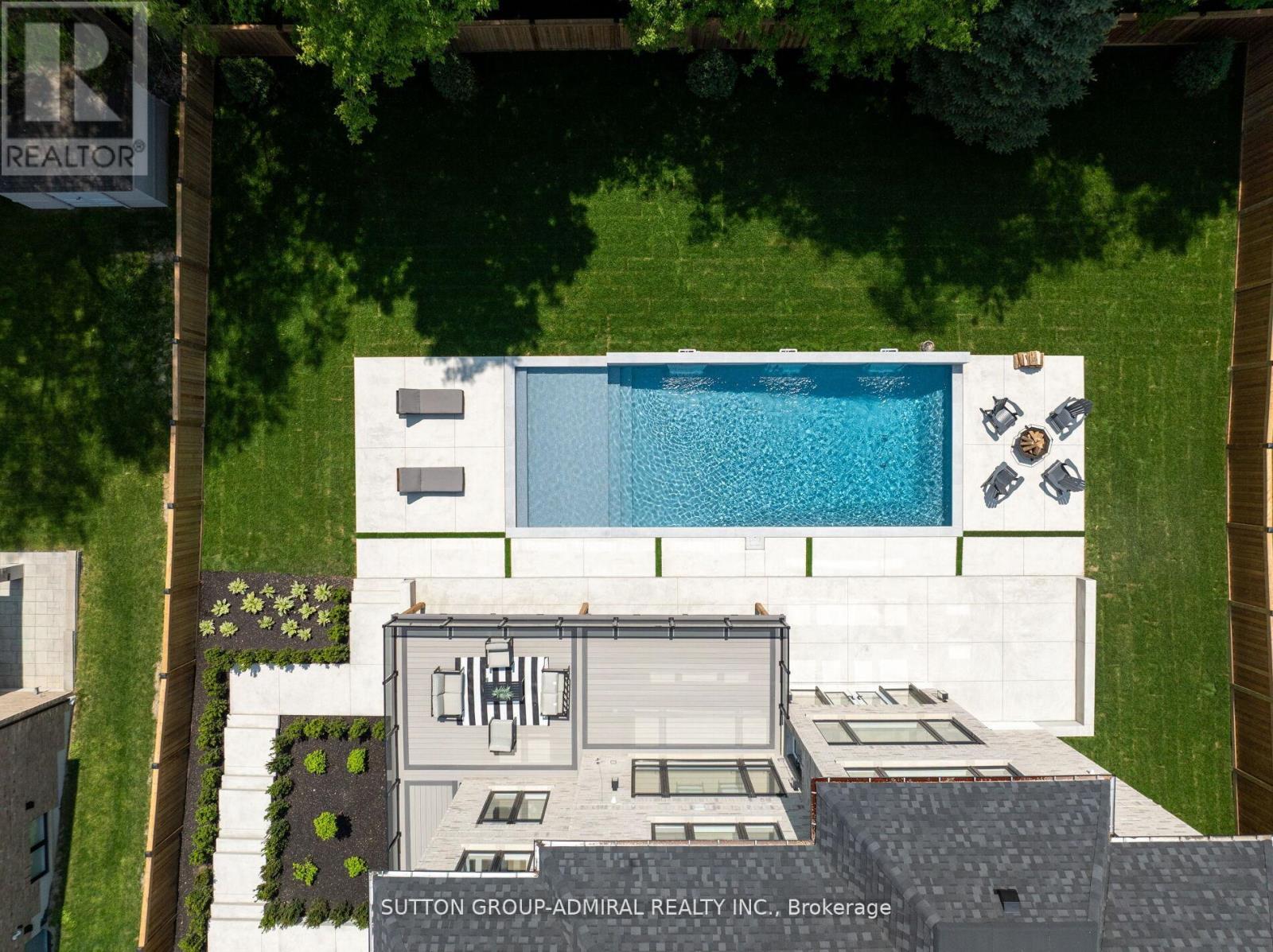 70 Elizabeth Drive, King (Nobleton), Ontario  L0G 1N0 - Photo 44 - N12486475