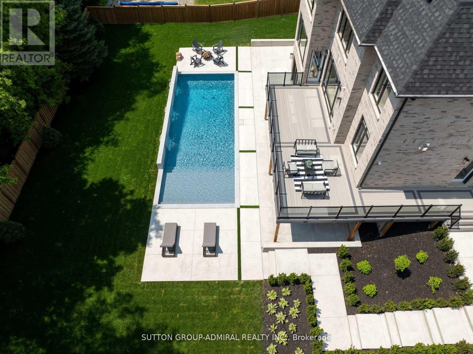 70 Elizabeth Drive, King (Nobleton), Ontario  L0G 1N0 - Photo 45 - N12486475