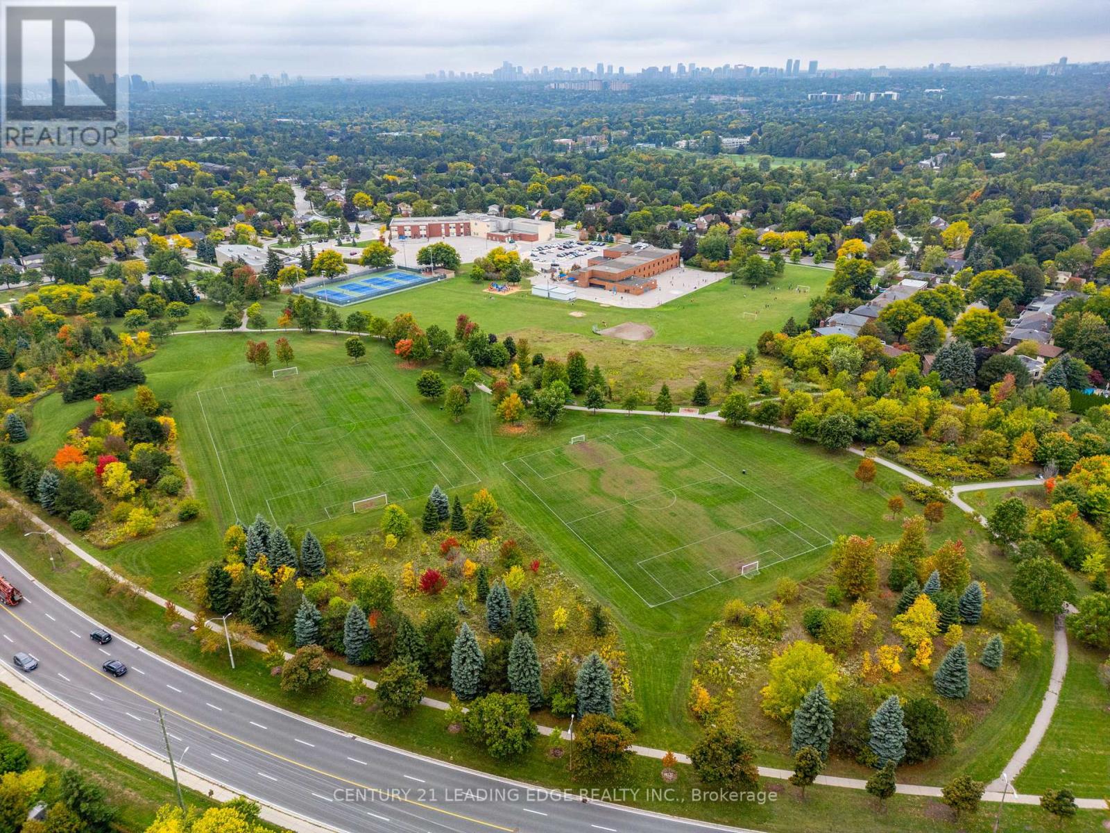 115 Simonston Boulevard, Markham, Ontario  L3T 4L9 - Photo 45 - N12486494