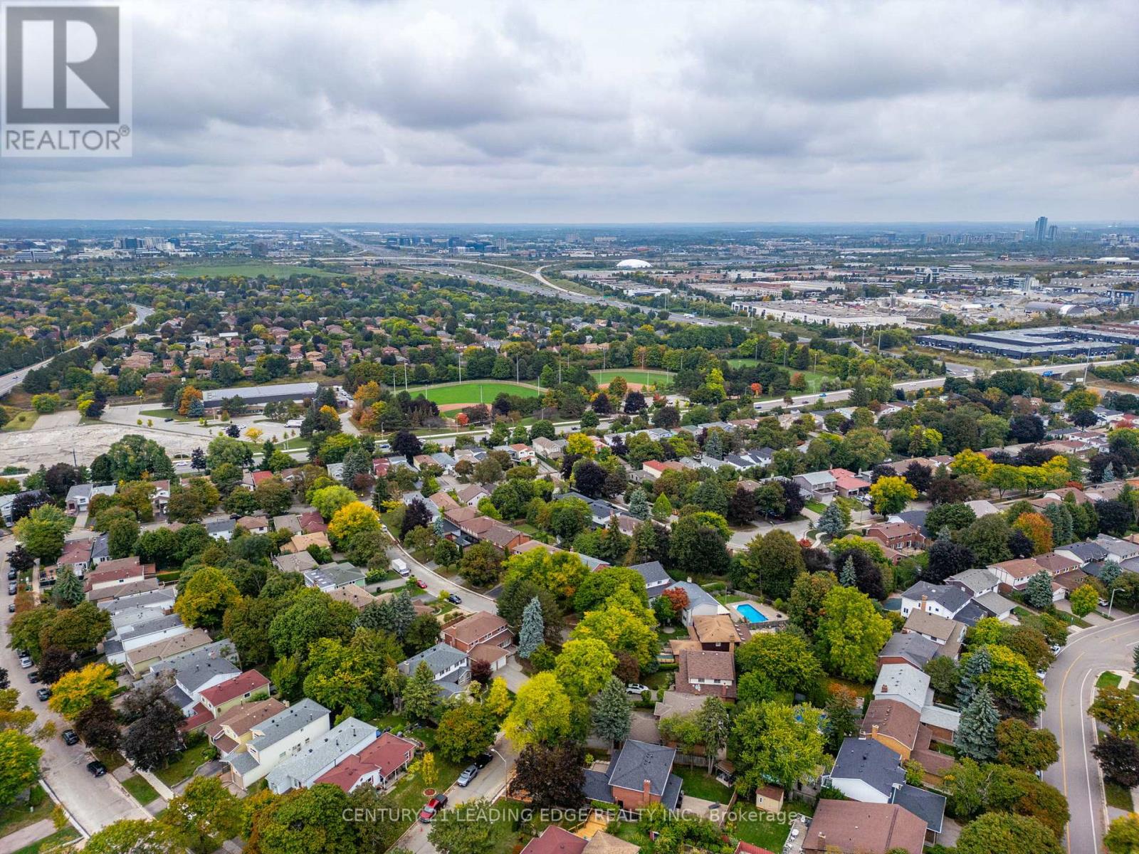 115 Simonston Boulevard, Markham, Ontario  L3T 4L9 - Photo 47 - N12486494