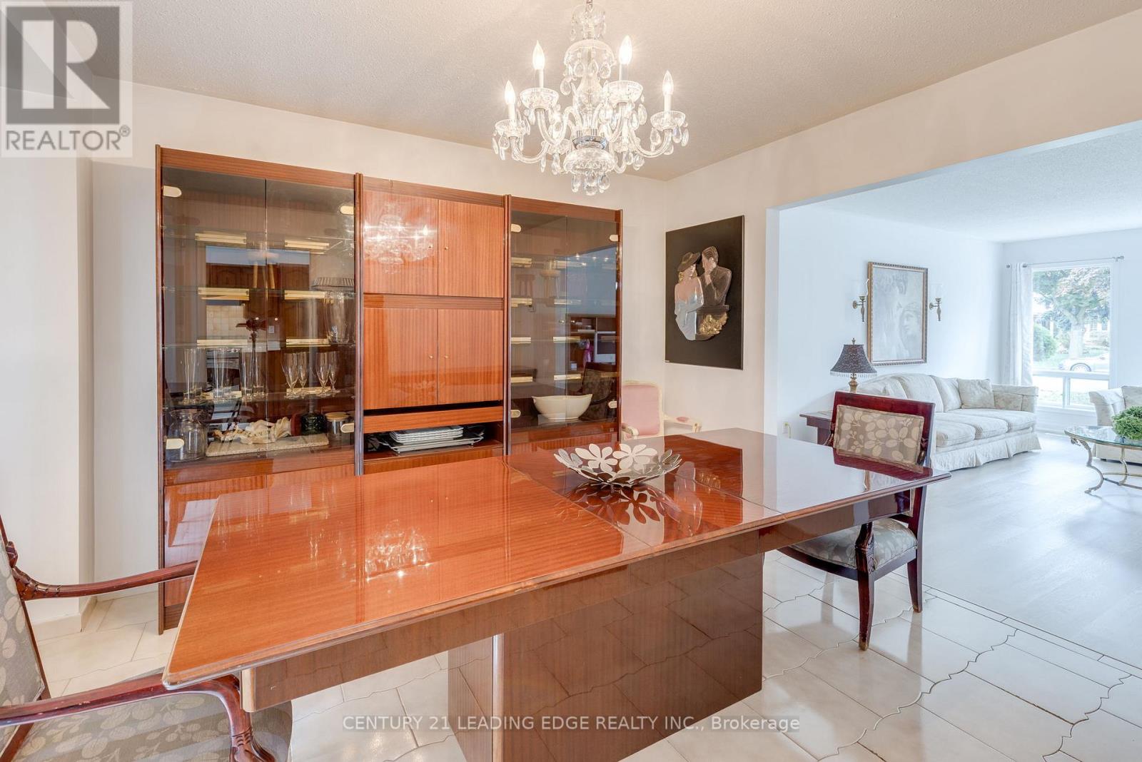 115 Simonston Boulevard, Markham, Ontario  L3T 4L9 - Photo 9 - N12486494