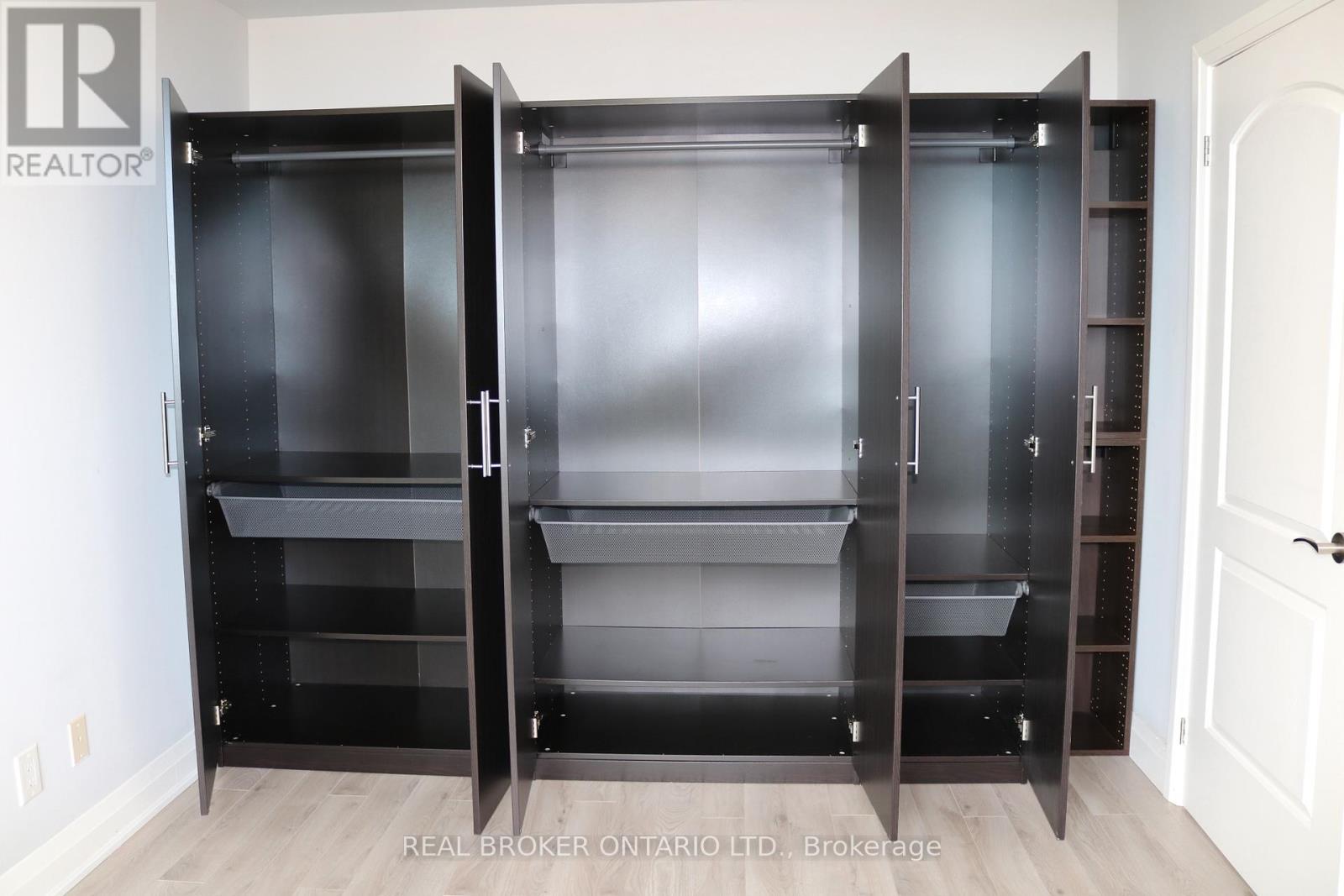 1103 - 20 North Park Road, Vaughan, Ontario  L4J 0G7 - Photo 10 - N12486495