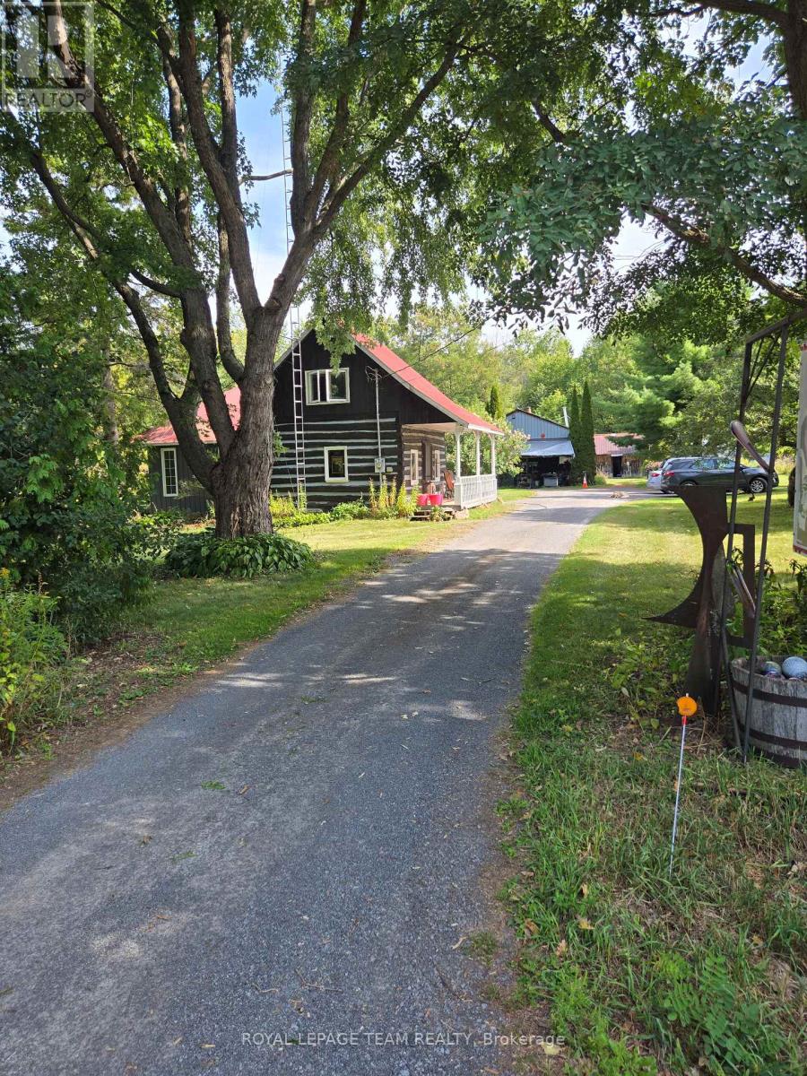 2828 CON.10 N, Mississippi Mills, Ontario