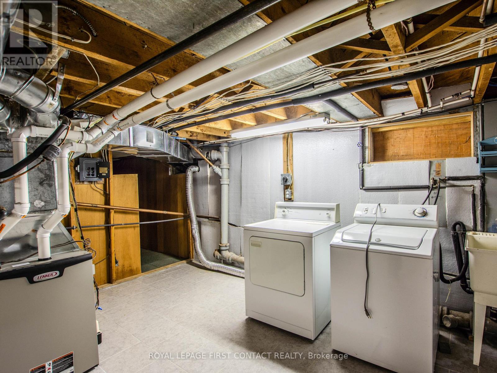 25 Holgate Street, Barrie (Allandale), Ontario  L4N 2T6 - Photo 21 - S12486413