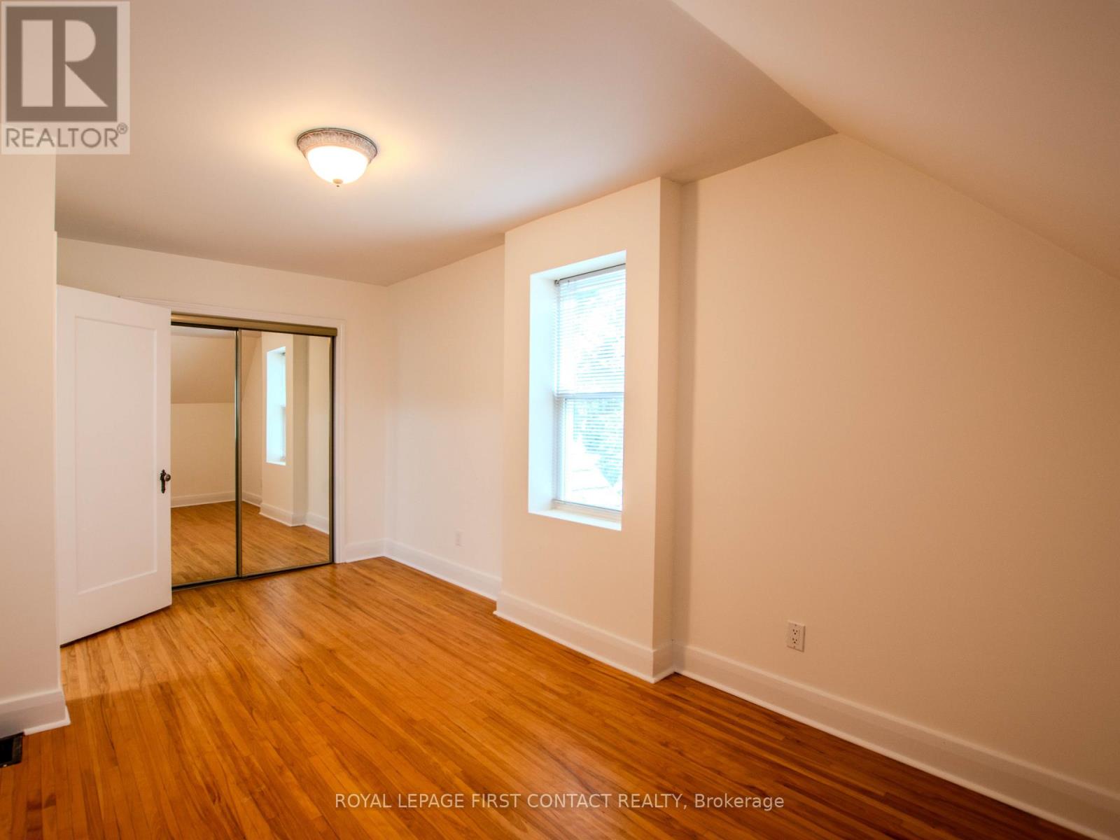 25 Holgate Street, Barrie (Allandale), Ontario  L4N 2T6 - Photo 22 - S12486413