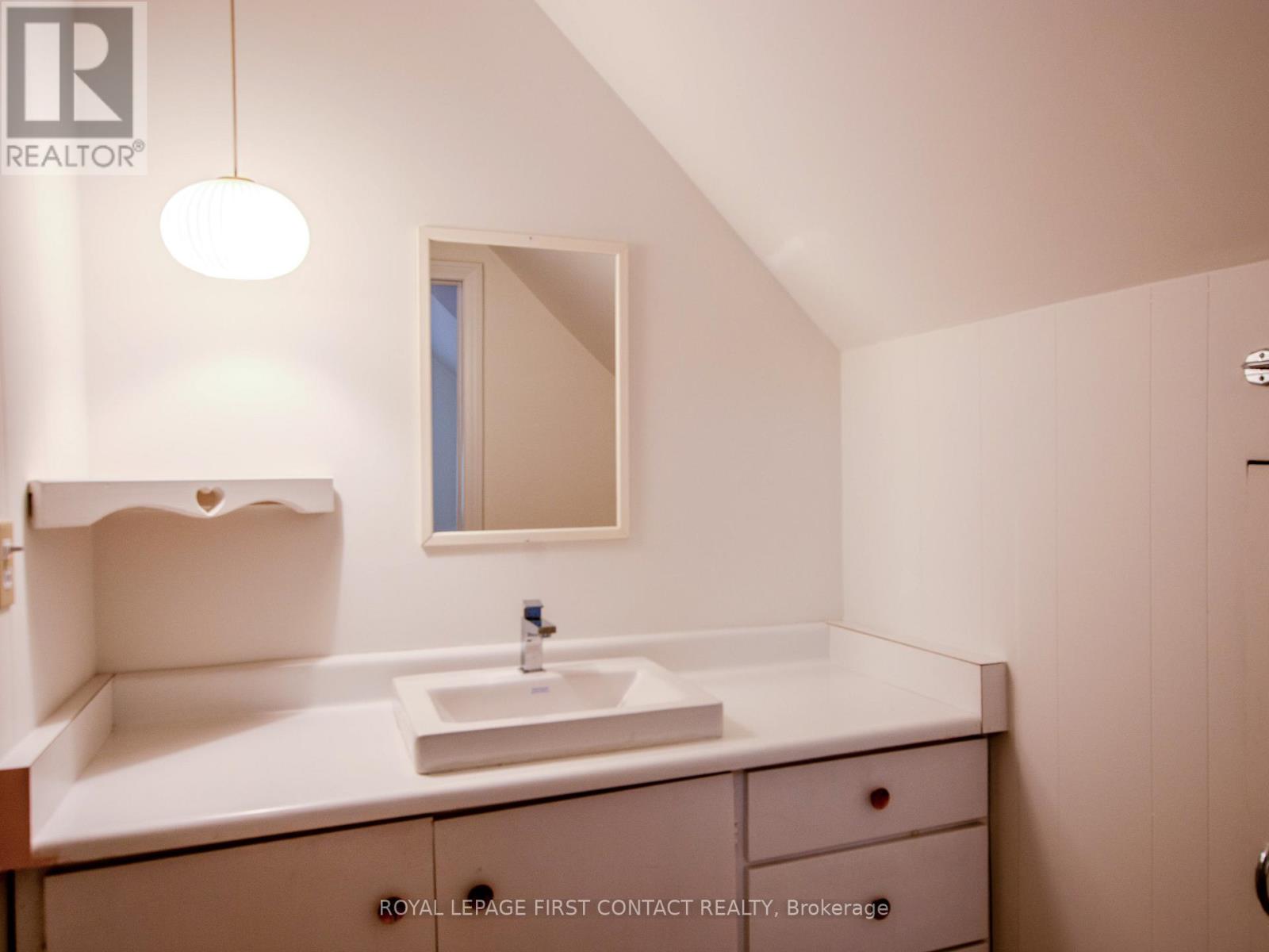 25 Holgate Street, Barrie (Allandale), Ontario  L4N 2T6 - Photo 24 - S12486413