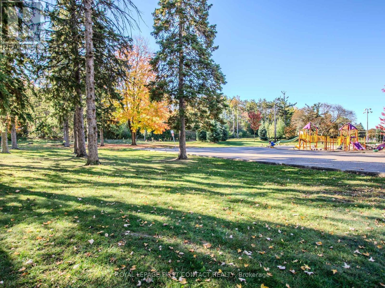 25 Holgate Street, Barrie (Allandale), Ontario  L4N 2T6 - Photo 37 - S12486413