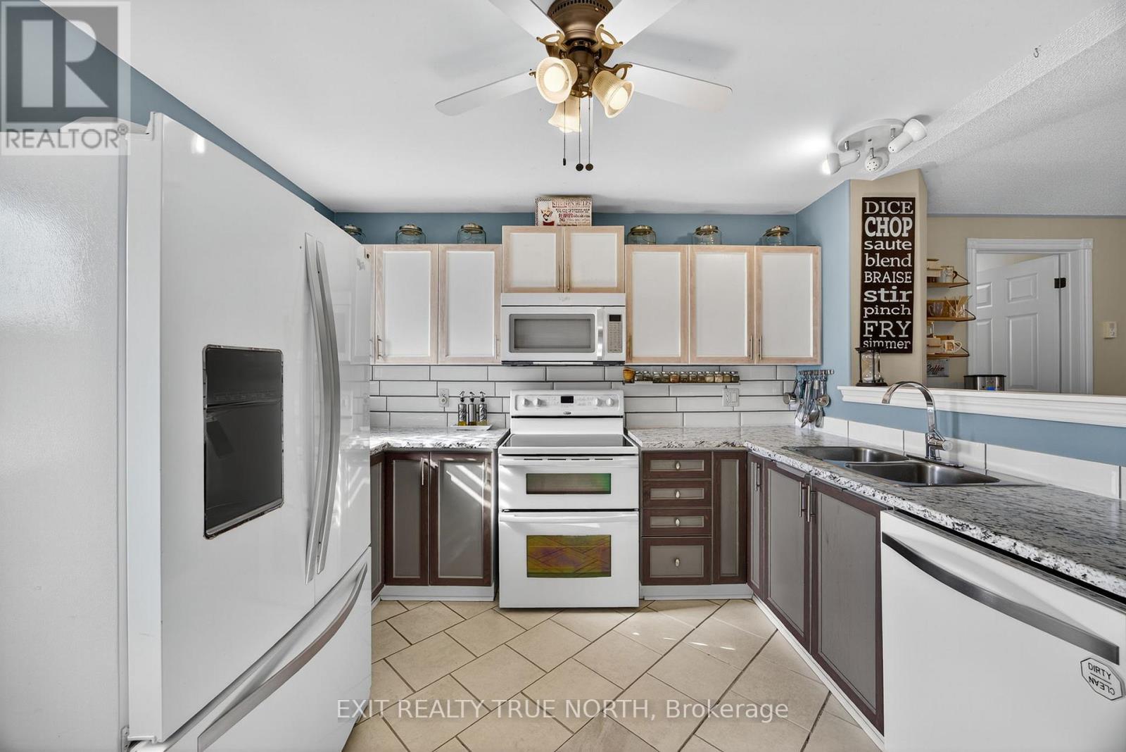 165 Ritchie Crescent, Springwater (Elmvale), Ontario  L0L 1P0 - Photo 10 - S12486482