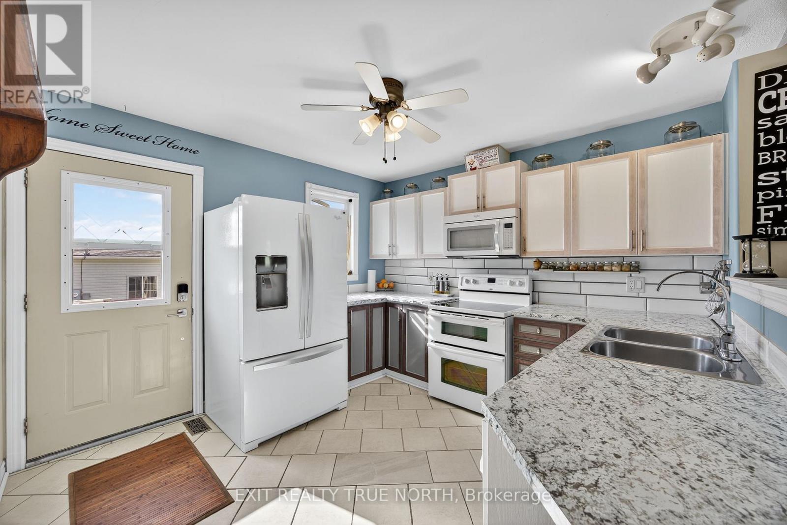 165 Ritchie Crescent, Springwater (Elmvale), Ontario  L0L 1P0 - Photo 11 - S12486482