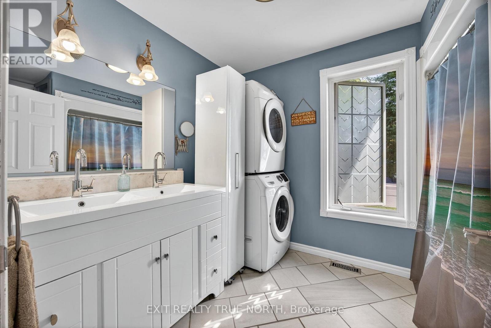 165 Ritchie Crescent, Springwater (Elmvale), Ontario  L0L 1P0 - Photo 18 - S12486482