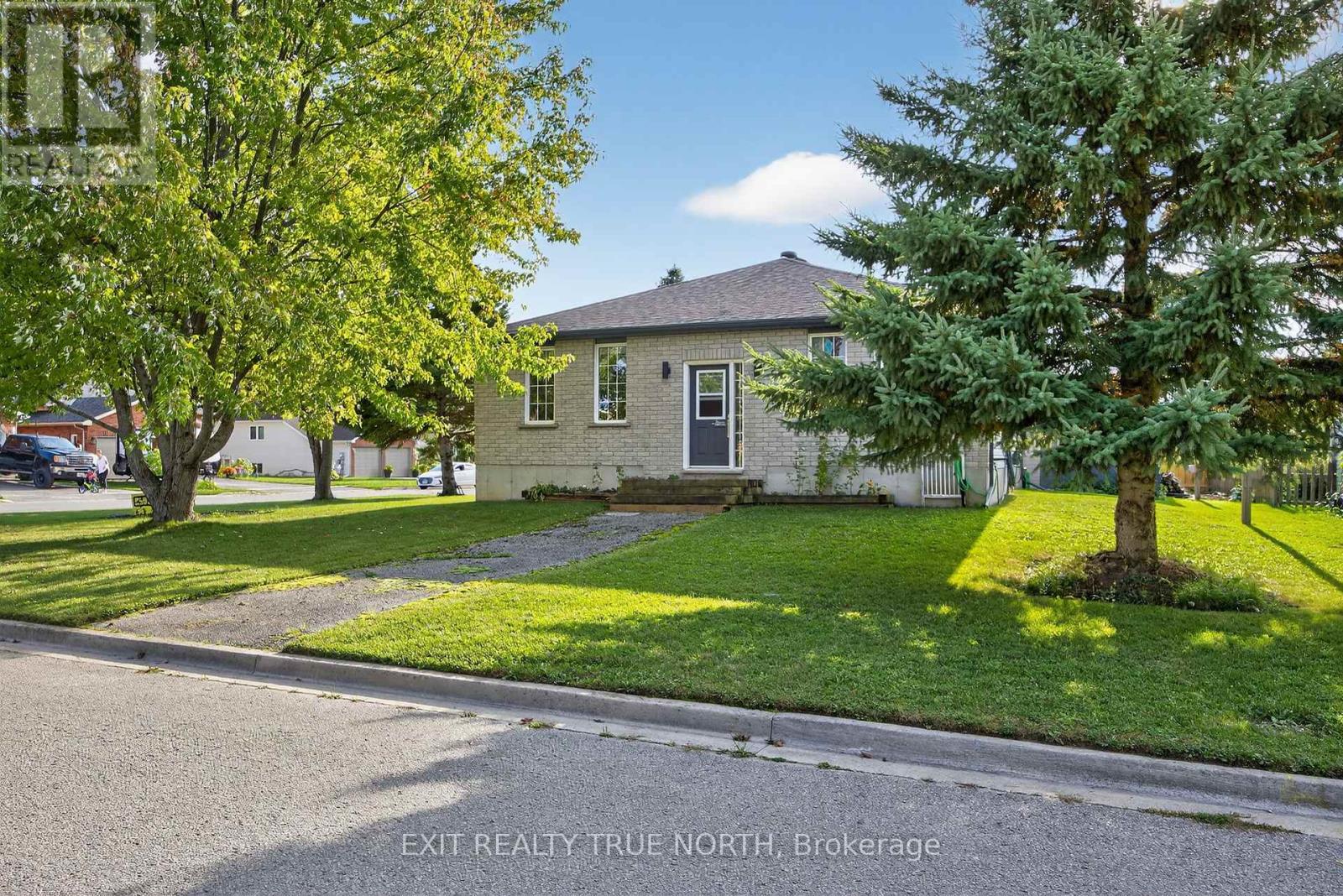 165 Ritchie Crescent, Springwater (Elmvale), Ontario  L0L 1P0 - Photo 2 - S12486482