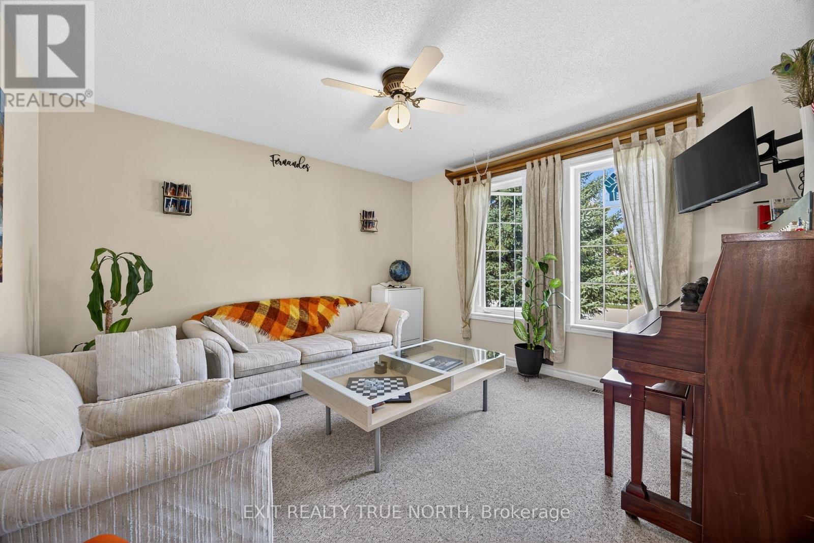 165 Ritchie Crescent, Springwater (Elmvale), Ontario  L0L 1P0 - Photo 5 - S12486482